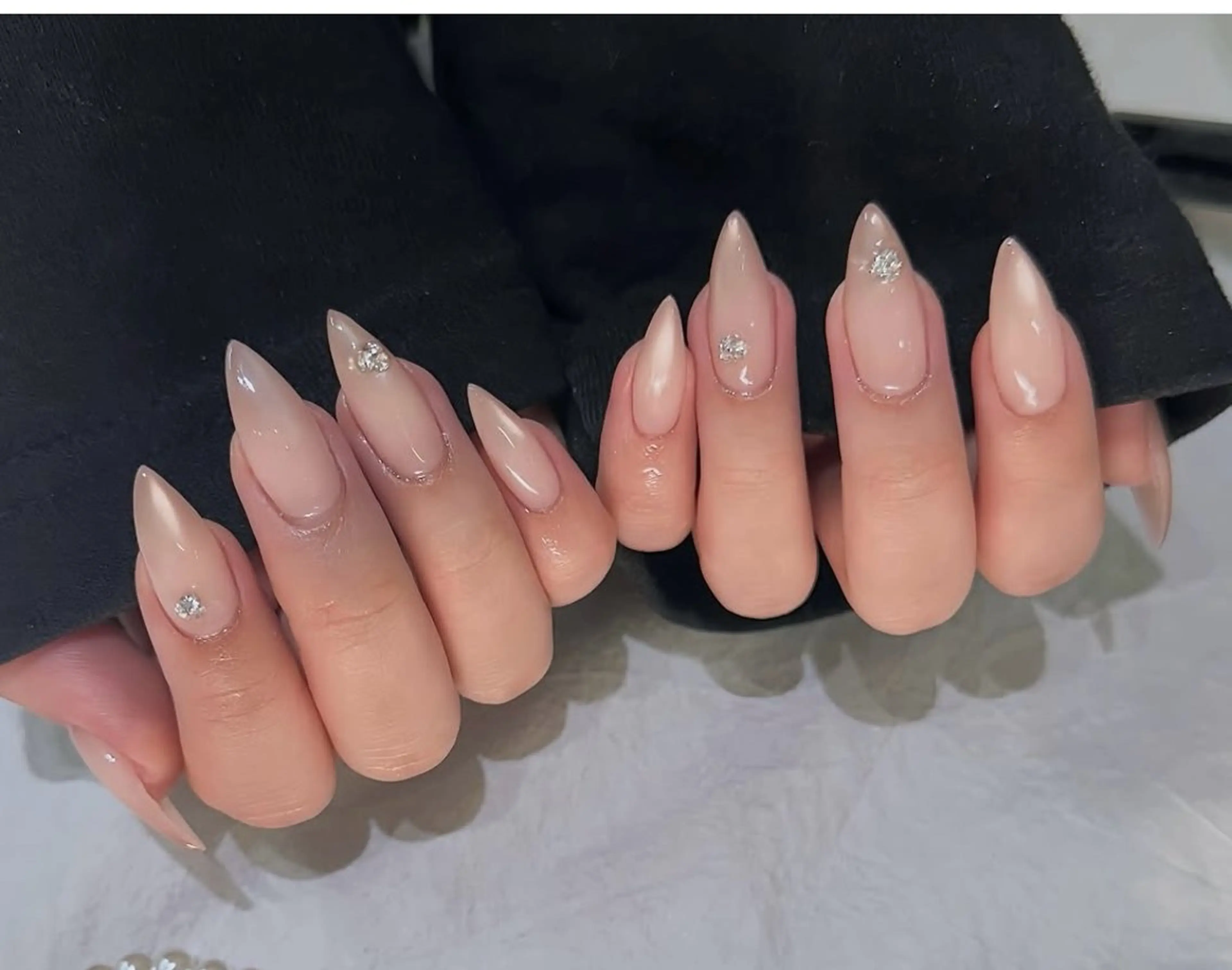 ネイル 韓国ネイル ニュアンスネイル シンプルネイル ワンホンネイル Nihonthy Nail 新宿のネイルデザイン