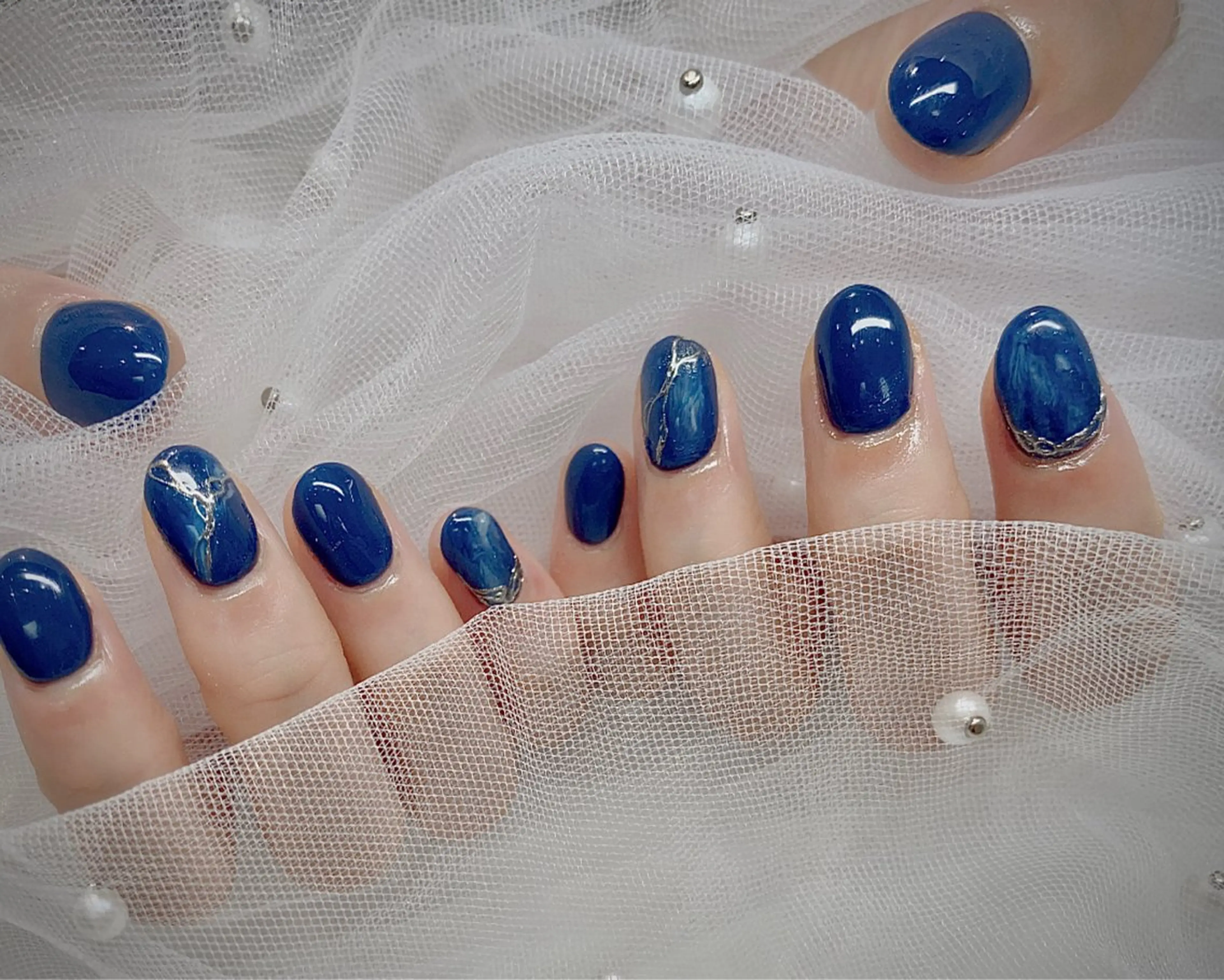 ネイル I-nailロング /ワンホン/キラキラのネイルデザイン