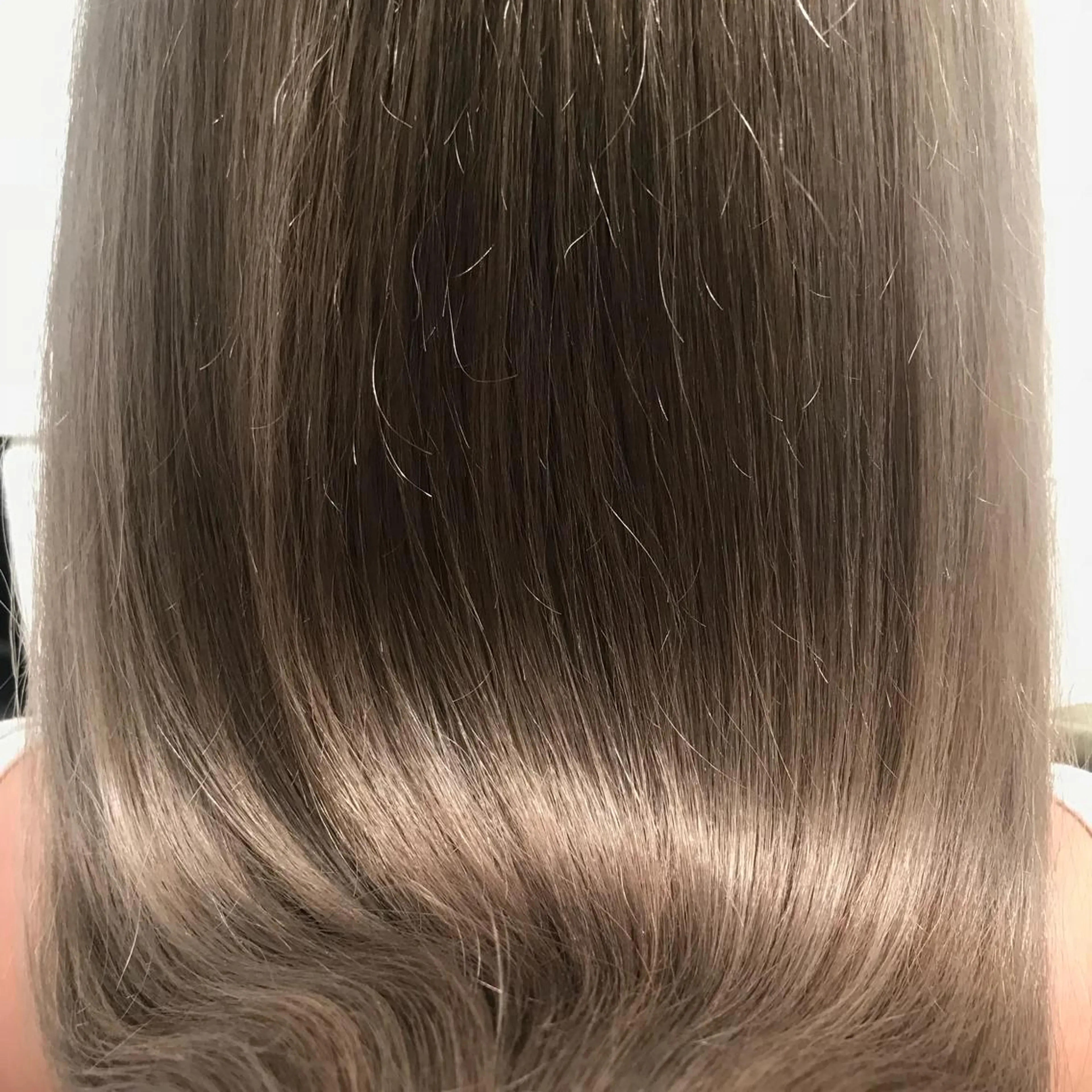 ロング ヘアカラー サイレント美容師 アイリィのヘアスタイル