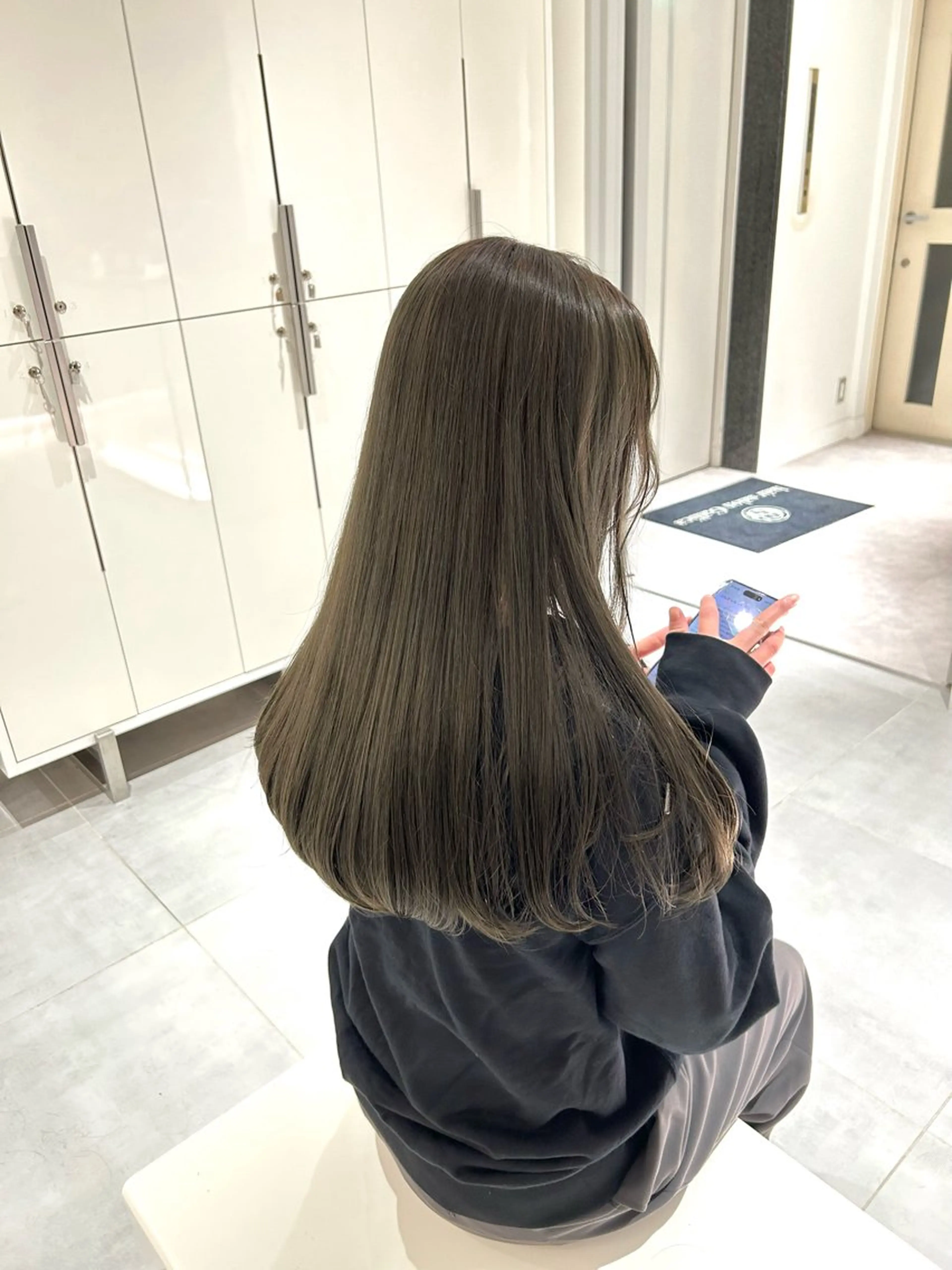 ロング カット ヘアカラー トリートメント 🧚つやさらhair 🧚manakaのヘアスタイル