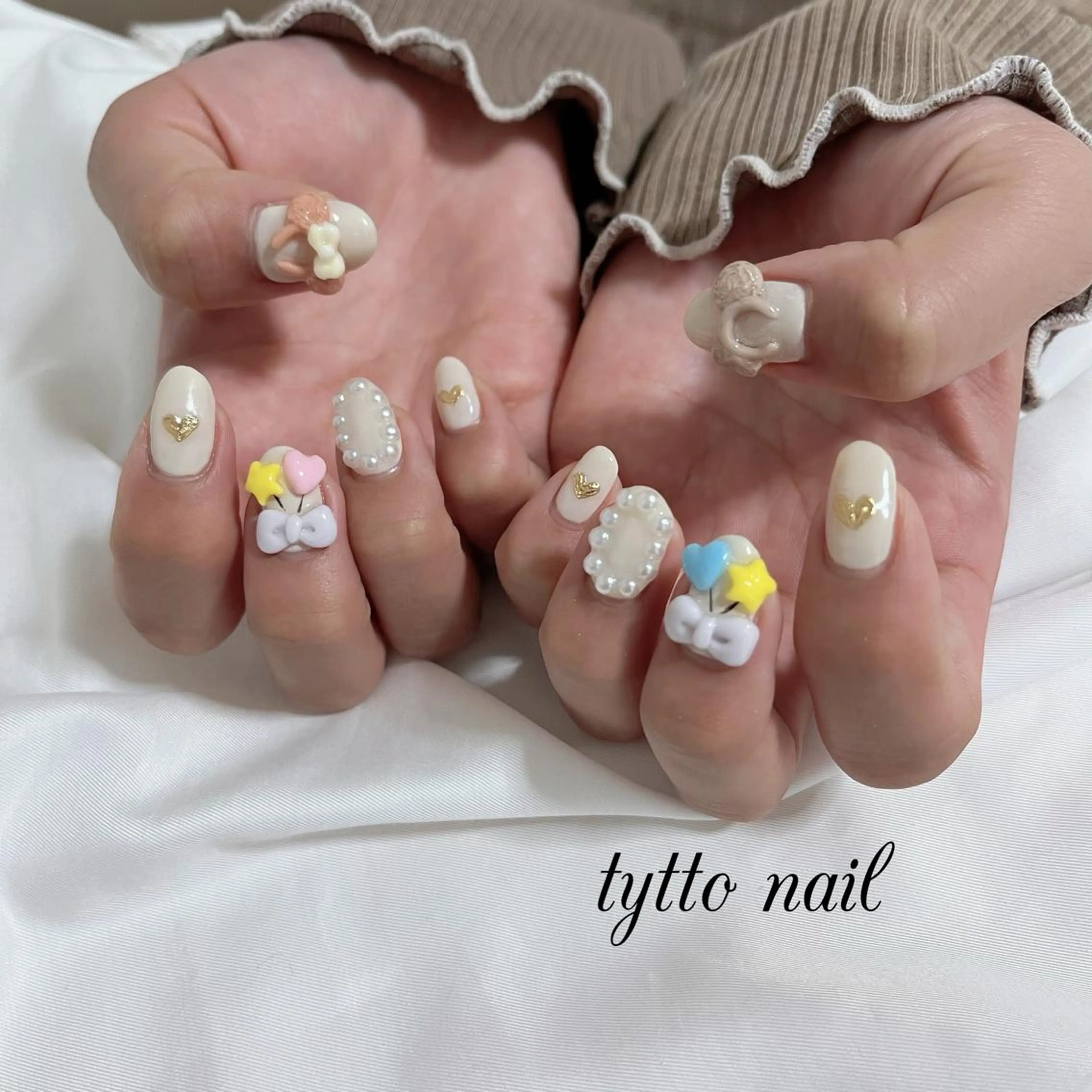 ネイル ハート 韓国ネイル ミラーネイル ぷっくりネイル ハンドネイル tytto nail ❤︎‪‪eri‪‪のネイルデザイン