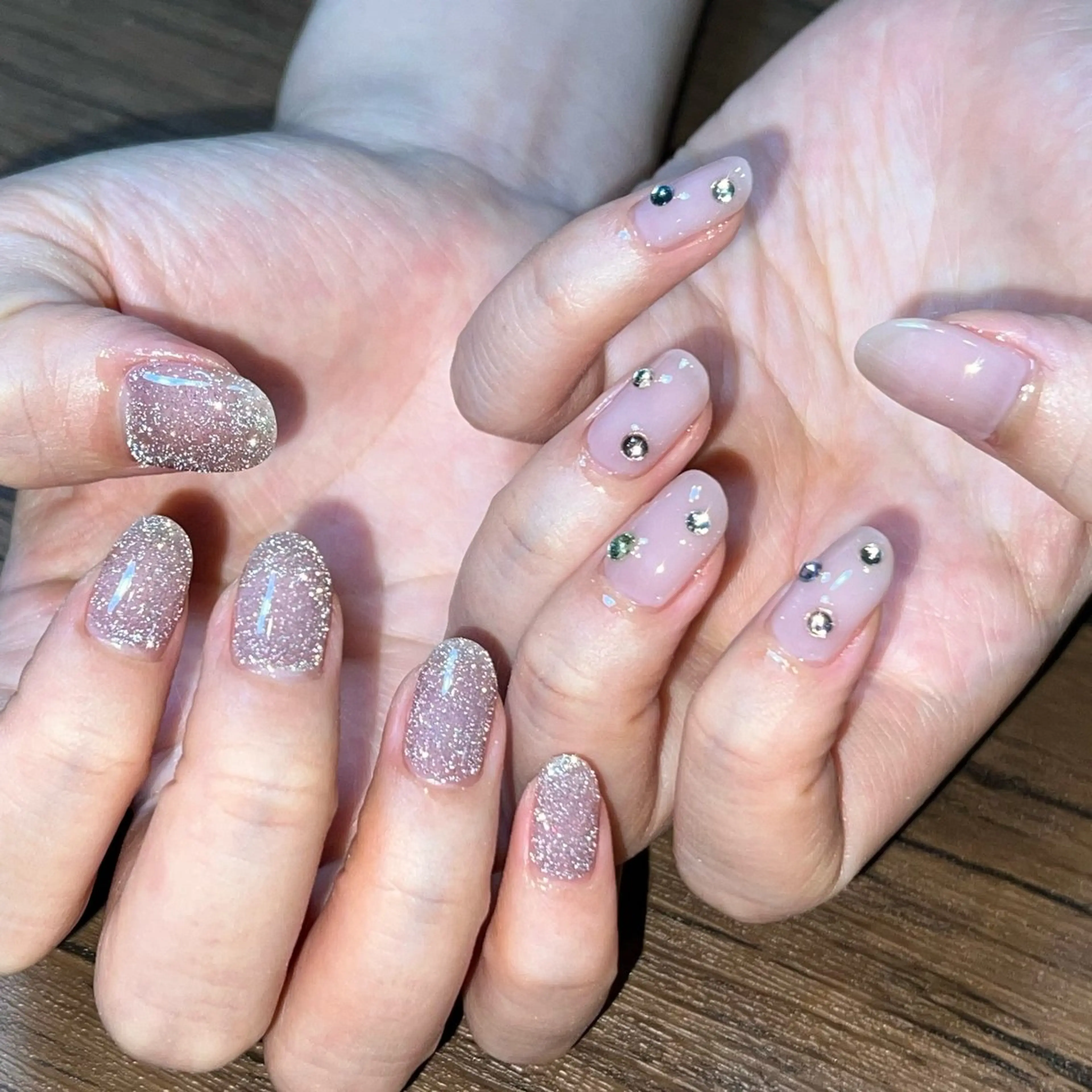 ネイル HENRIETTA NAILSALONのネイルデザイン