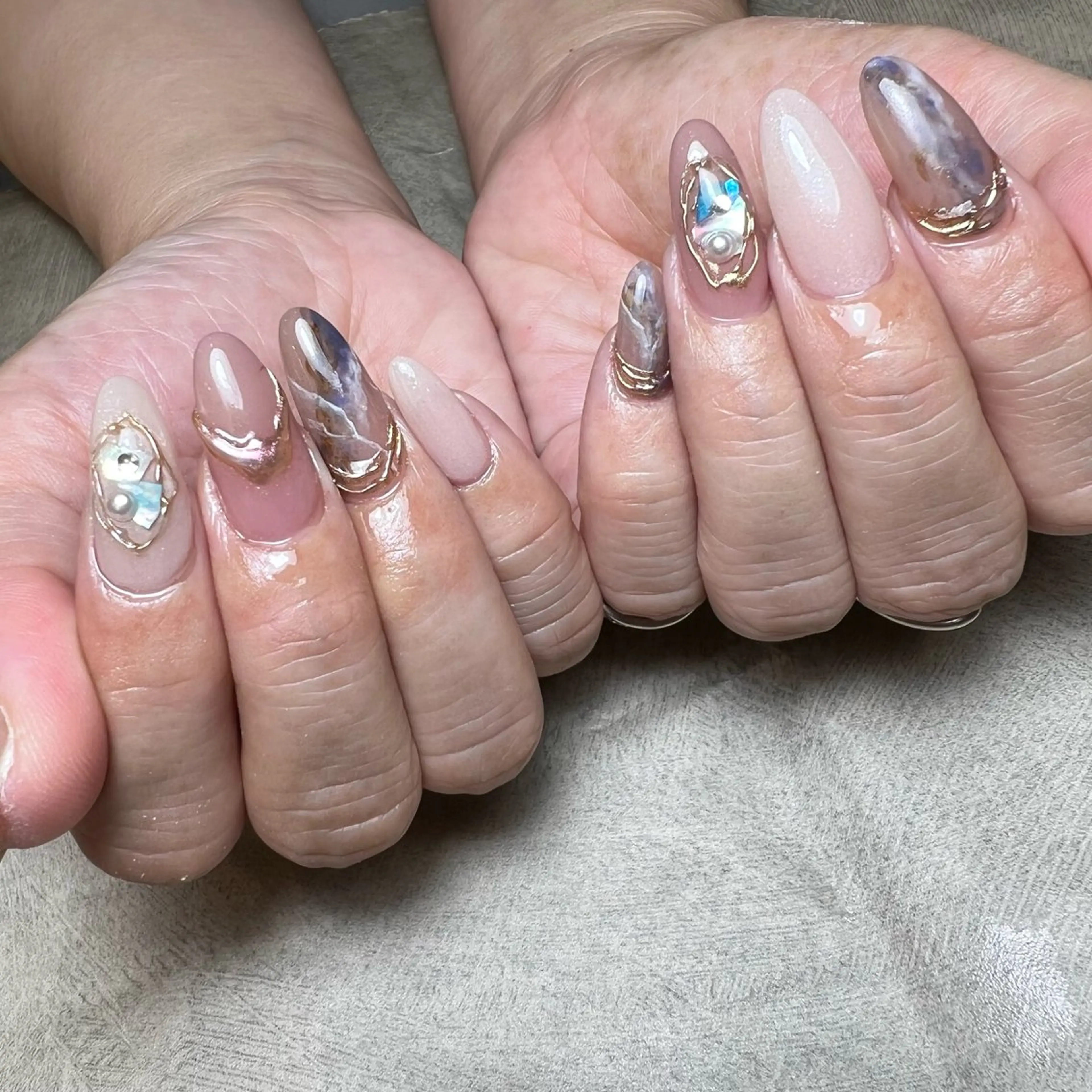 ネイル アートネイル チークネイル 成人式 ジェルネイル 韓国ネイル MAKANI salonのネイルデザイン