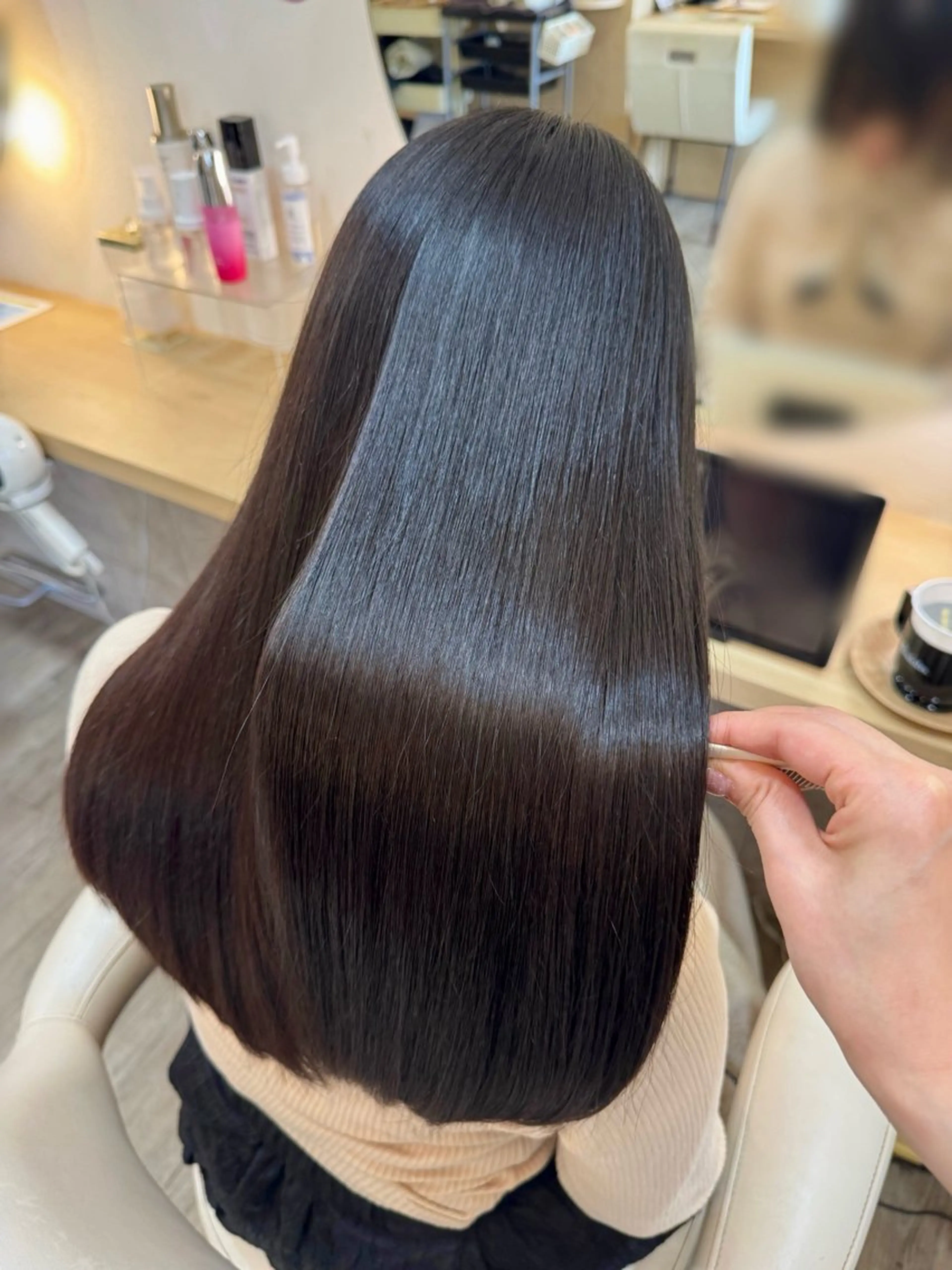 ロング 縮毛矯正 中川 真帆のヘアスタイル