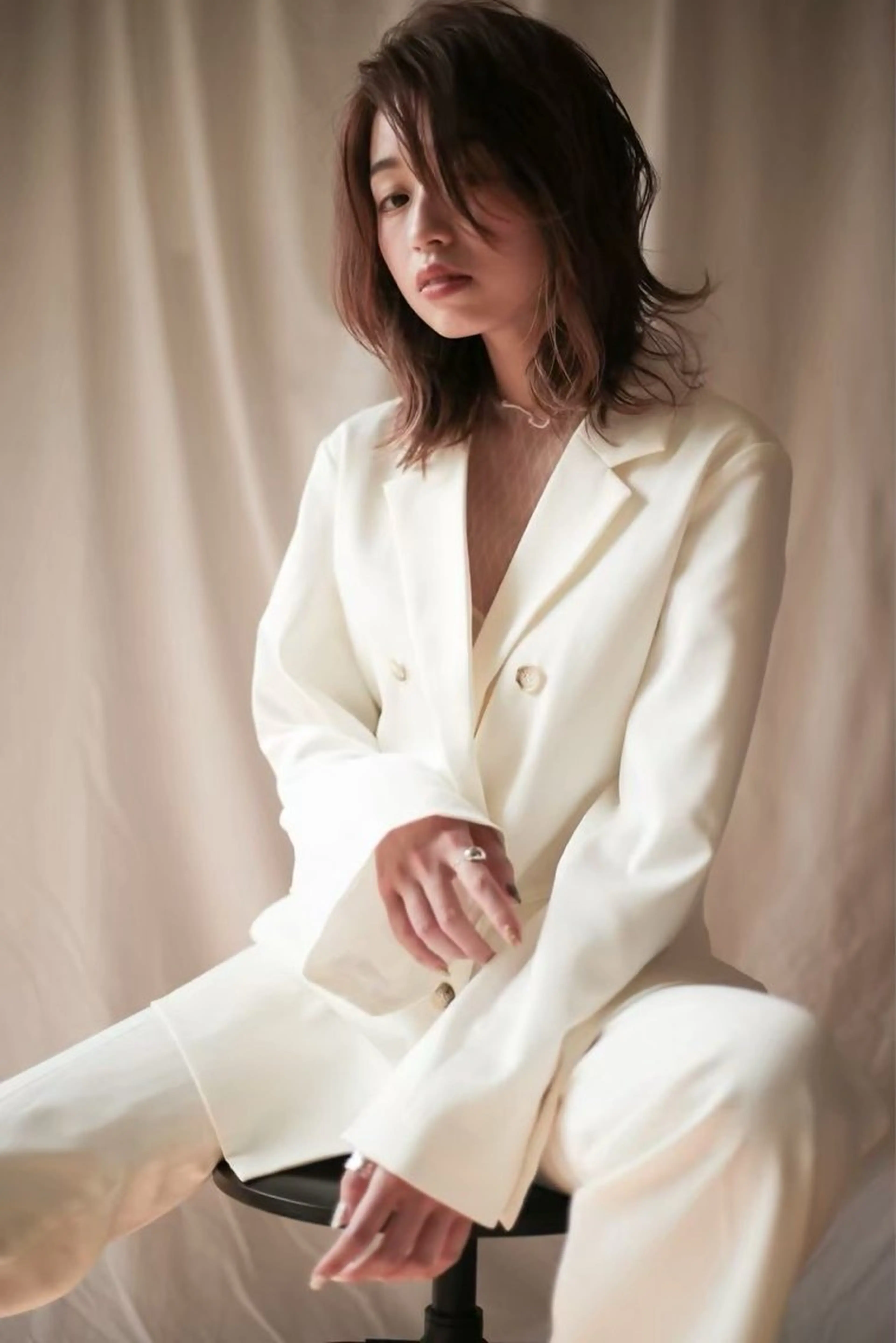 ミディアム カラー 🩷愛咲🩷レイヤー /透明感カラーのヘアスタイル