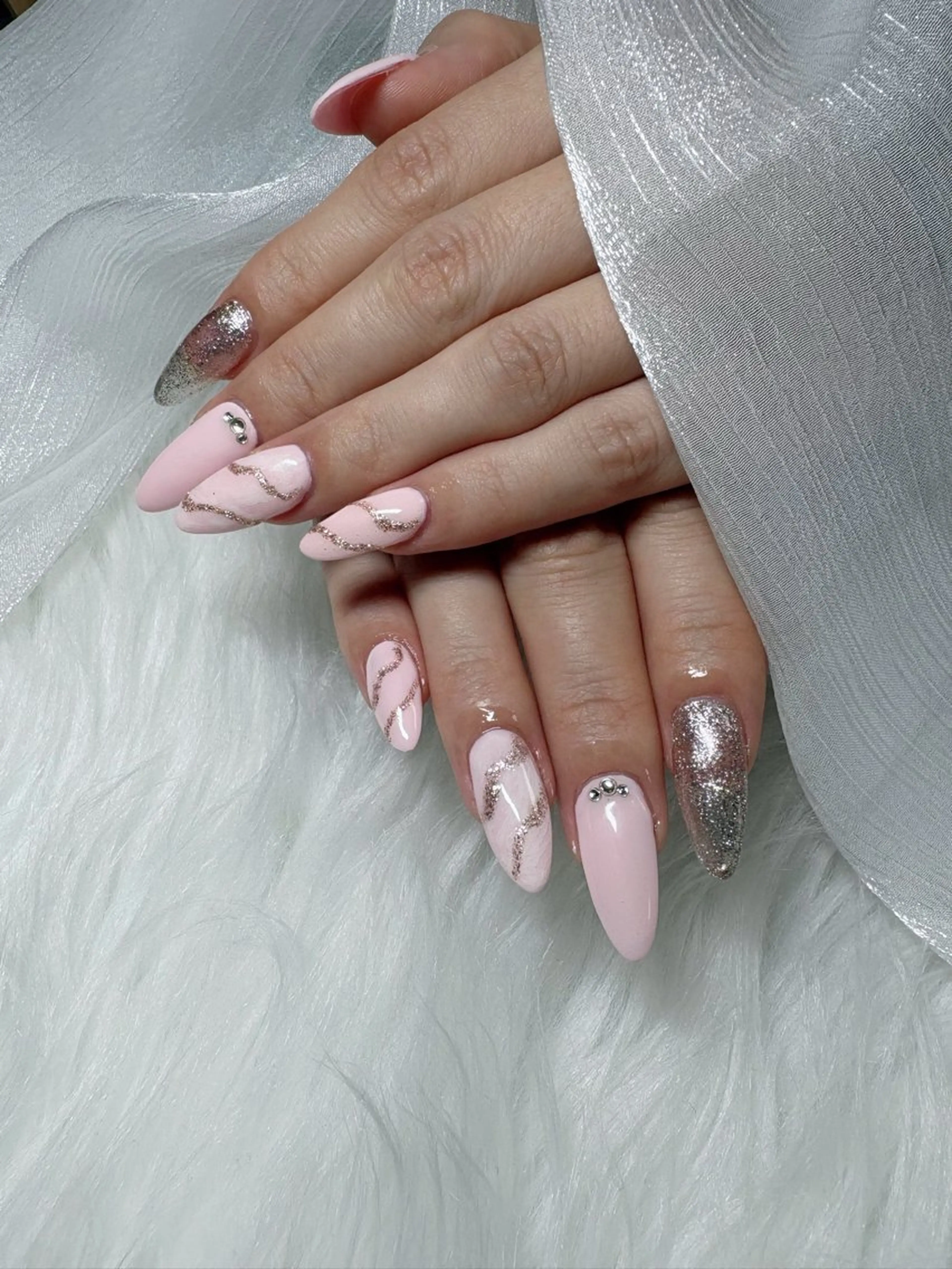 ネイル shoko🌙 Moonsのネイルデザイン