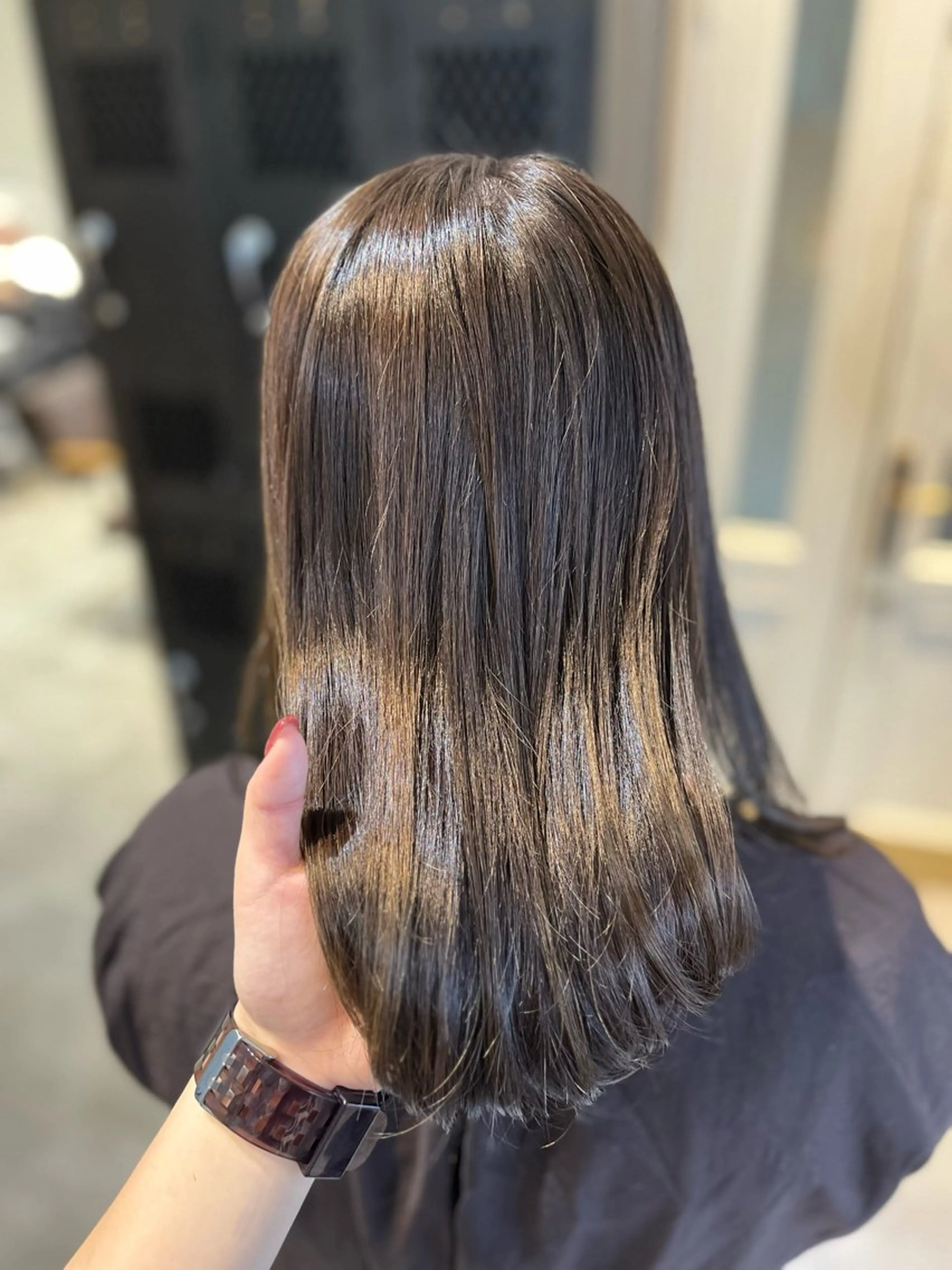 ミディアム SIKI yuuna レイヤーカット🪽のヘアスタイル