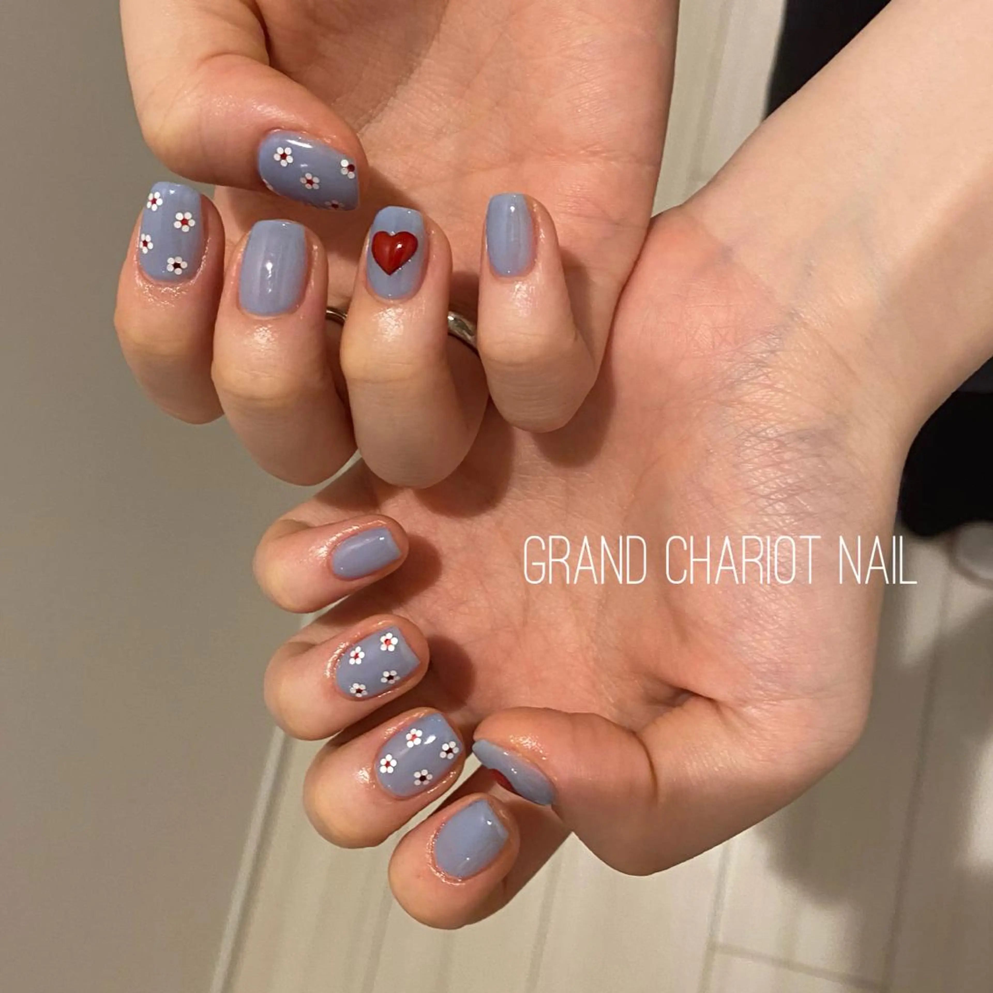ネイル NORA nail UMEDA MAIのネイルデザイン