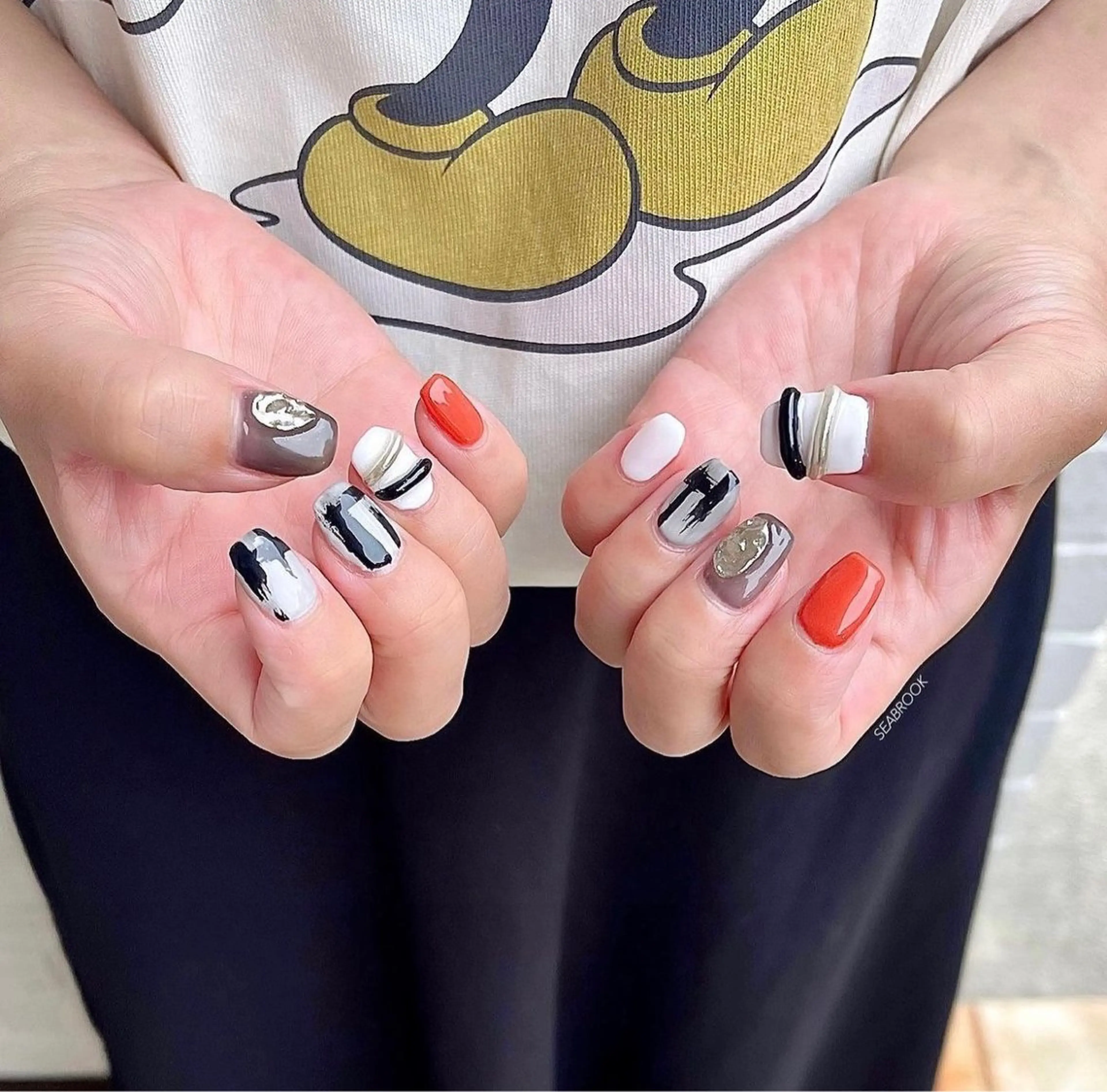 ネイル ハンドネイル 鈴木 奈穂子のネイルデザイン