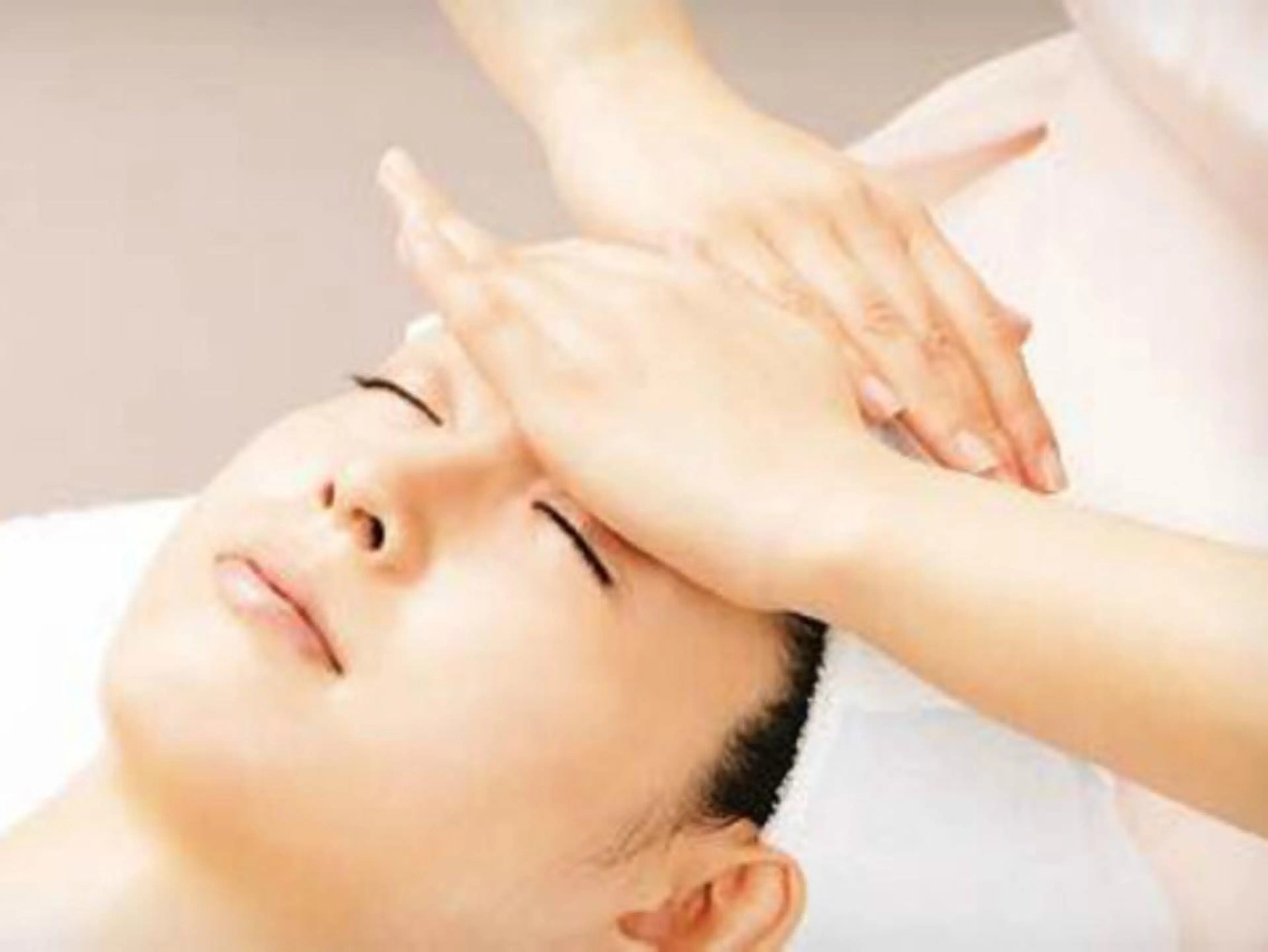 大人気!!小顔＋エイジングケア♥の写真