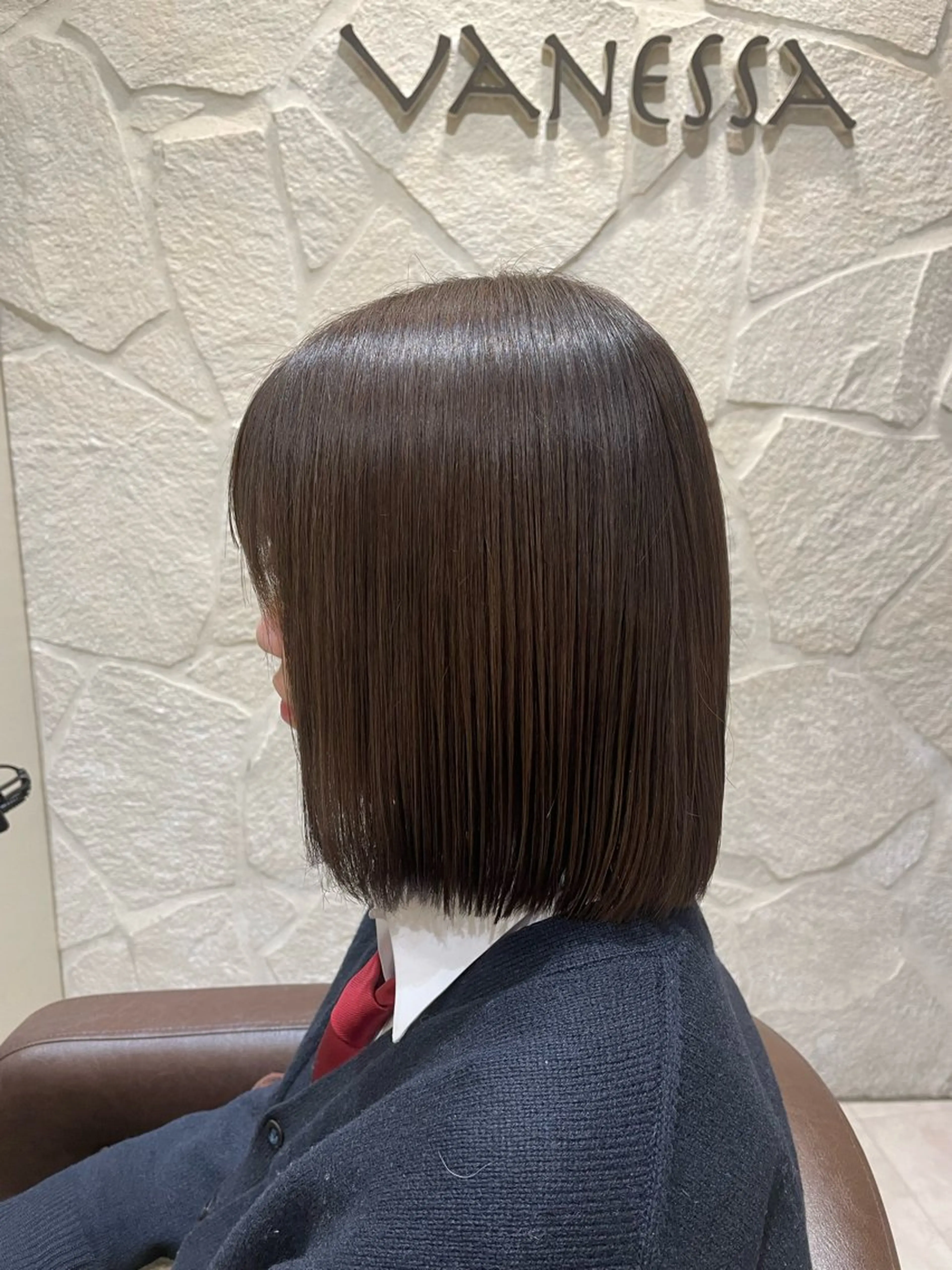 セミロング 吉川沙知 /ナチュラルカラーのヘアスタイル