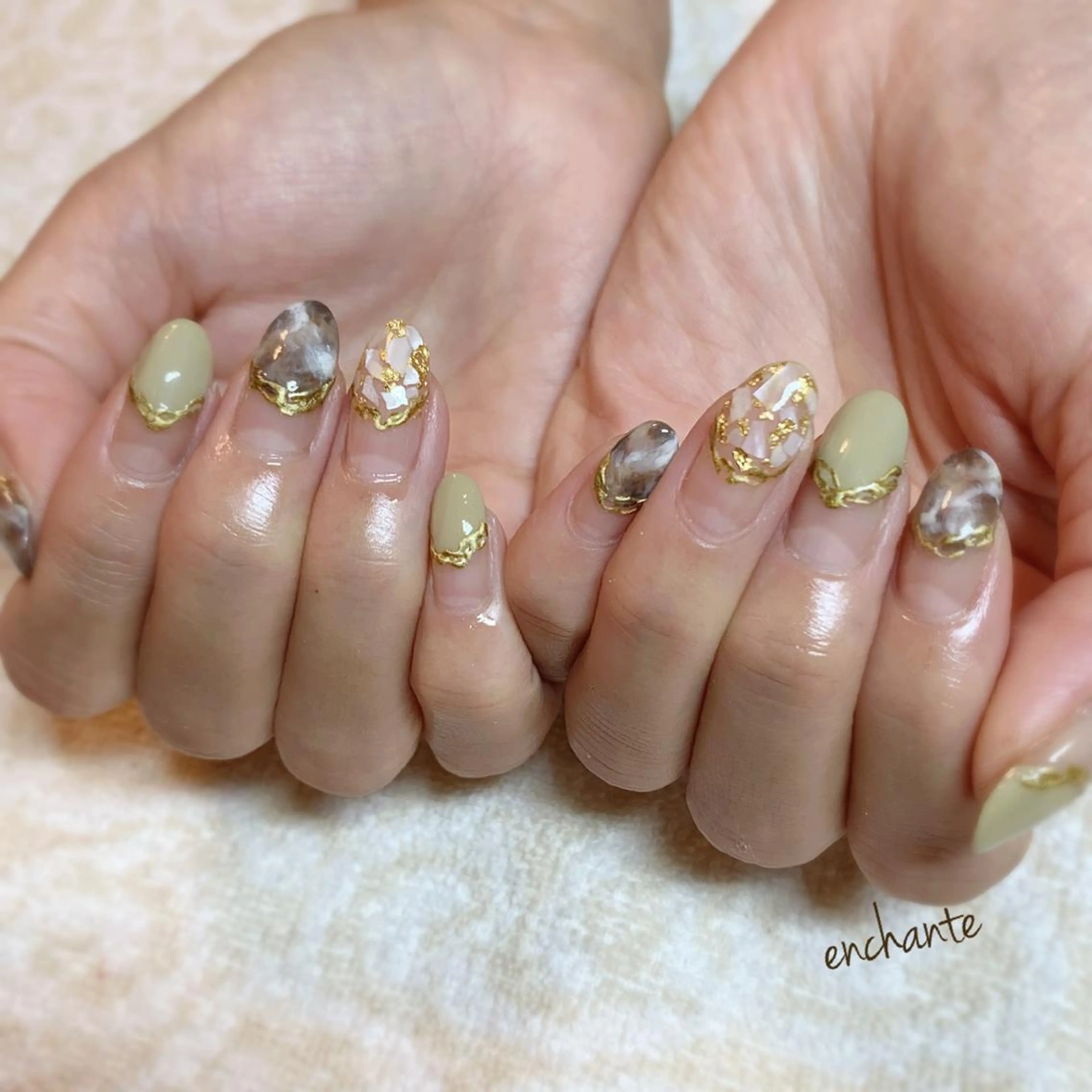 ネイル enchante 自由が丘のマツエク・マツパデザイン
