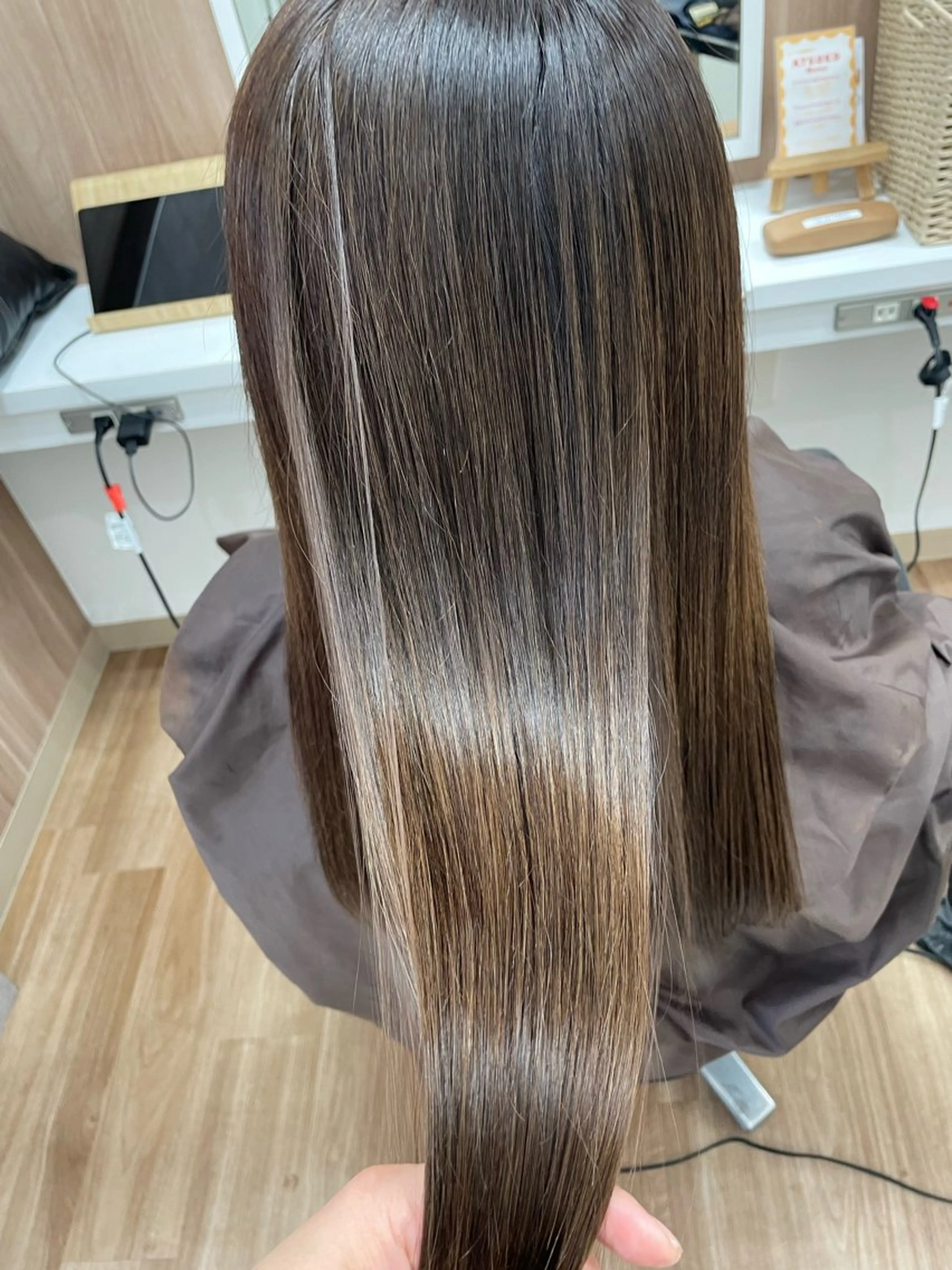 ロング 髪質改善 葭葉 久美子のヘアスタイル