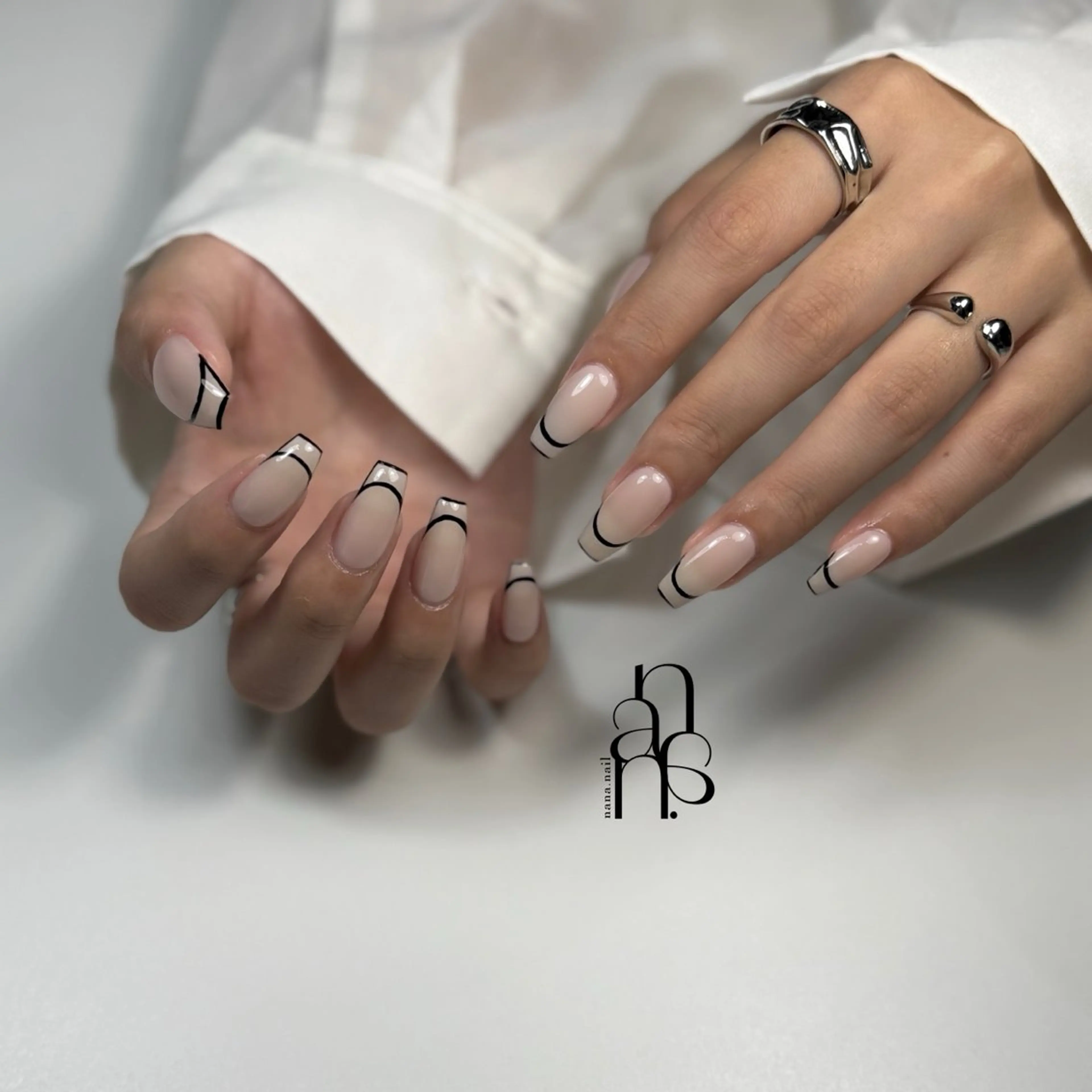 ネイル ダブルフレンチ フレンチネイル シンプルネイル nana. nailのネイルデザイン