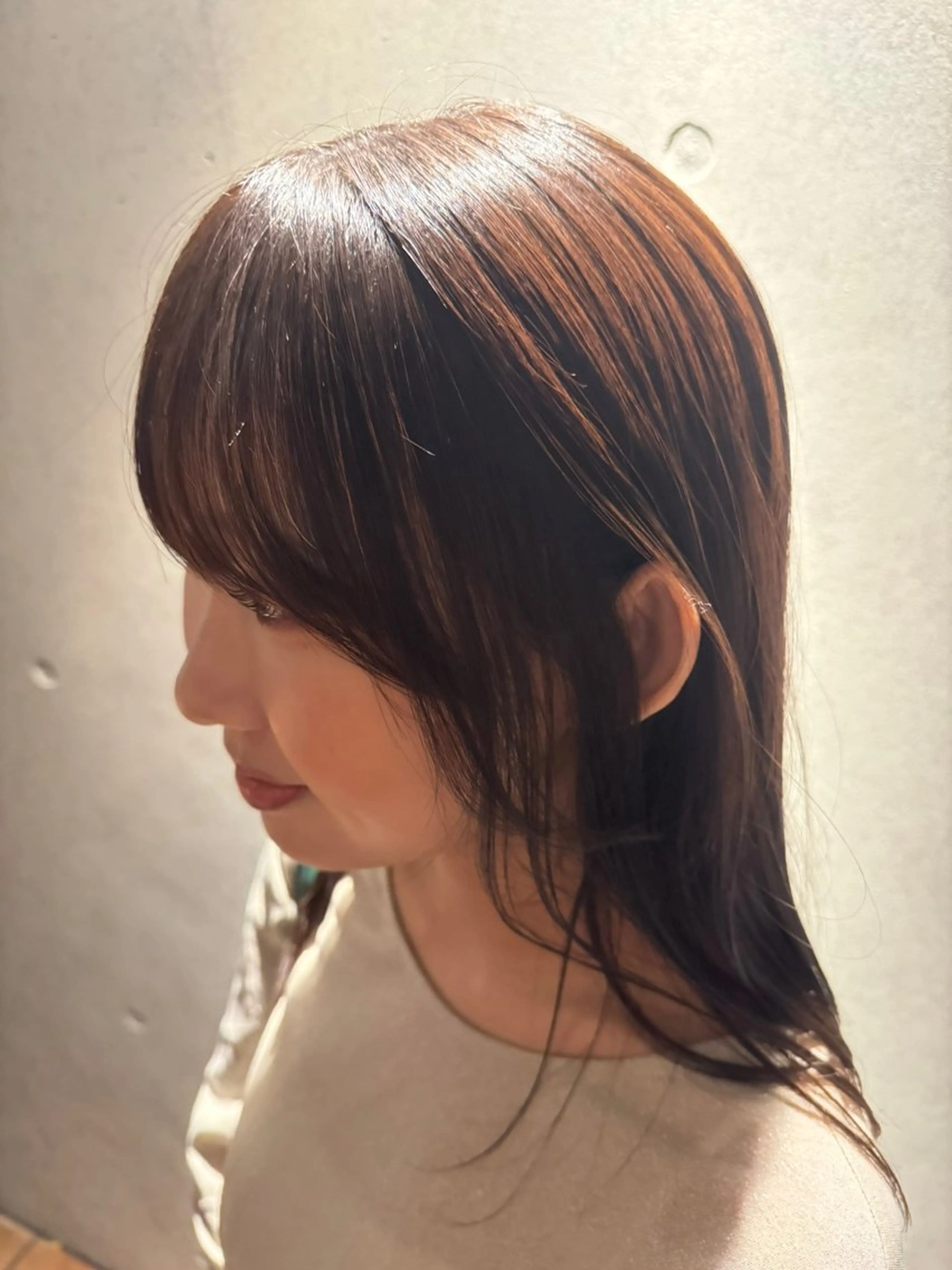 ミディアム カラー パーマ 🌱艶髪ストレート✨ 🦖せりか🦖のヘアスタイル