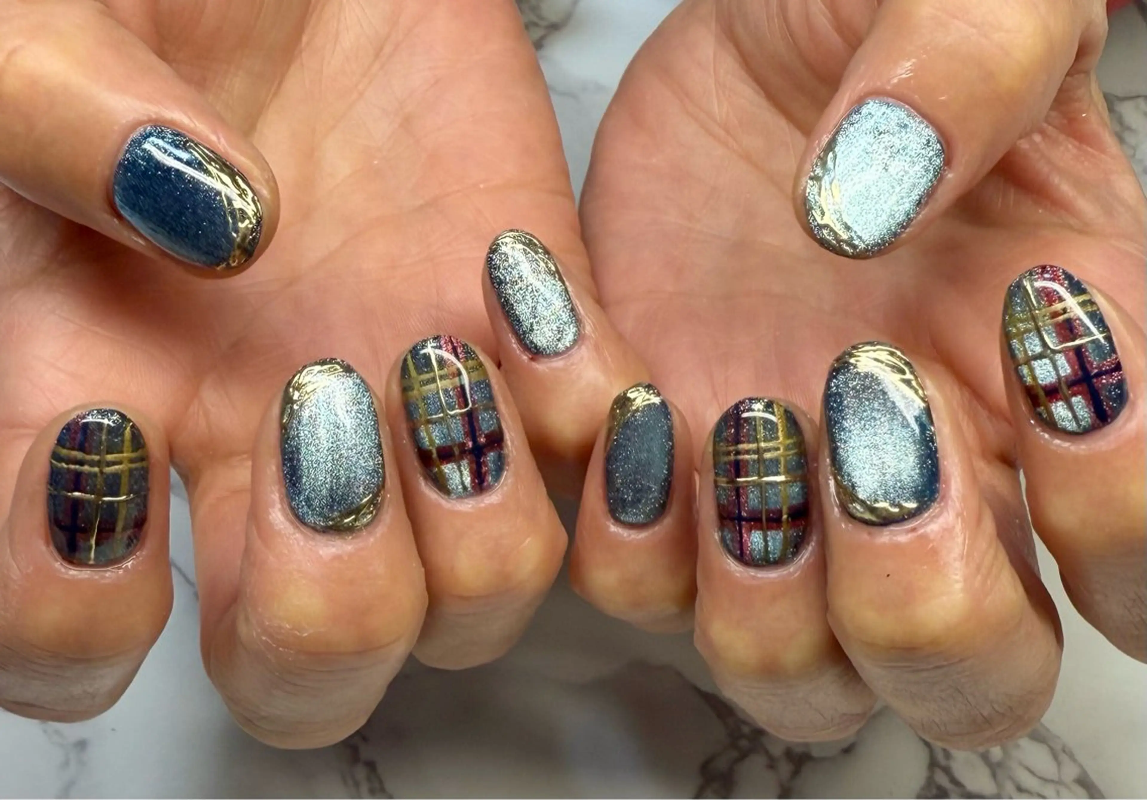 ネイル アートネイル チークネイル フレンチネイル キラキラネイル マグネットネイル Mai’s nailのネイルデザイン