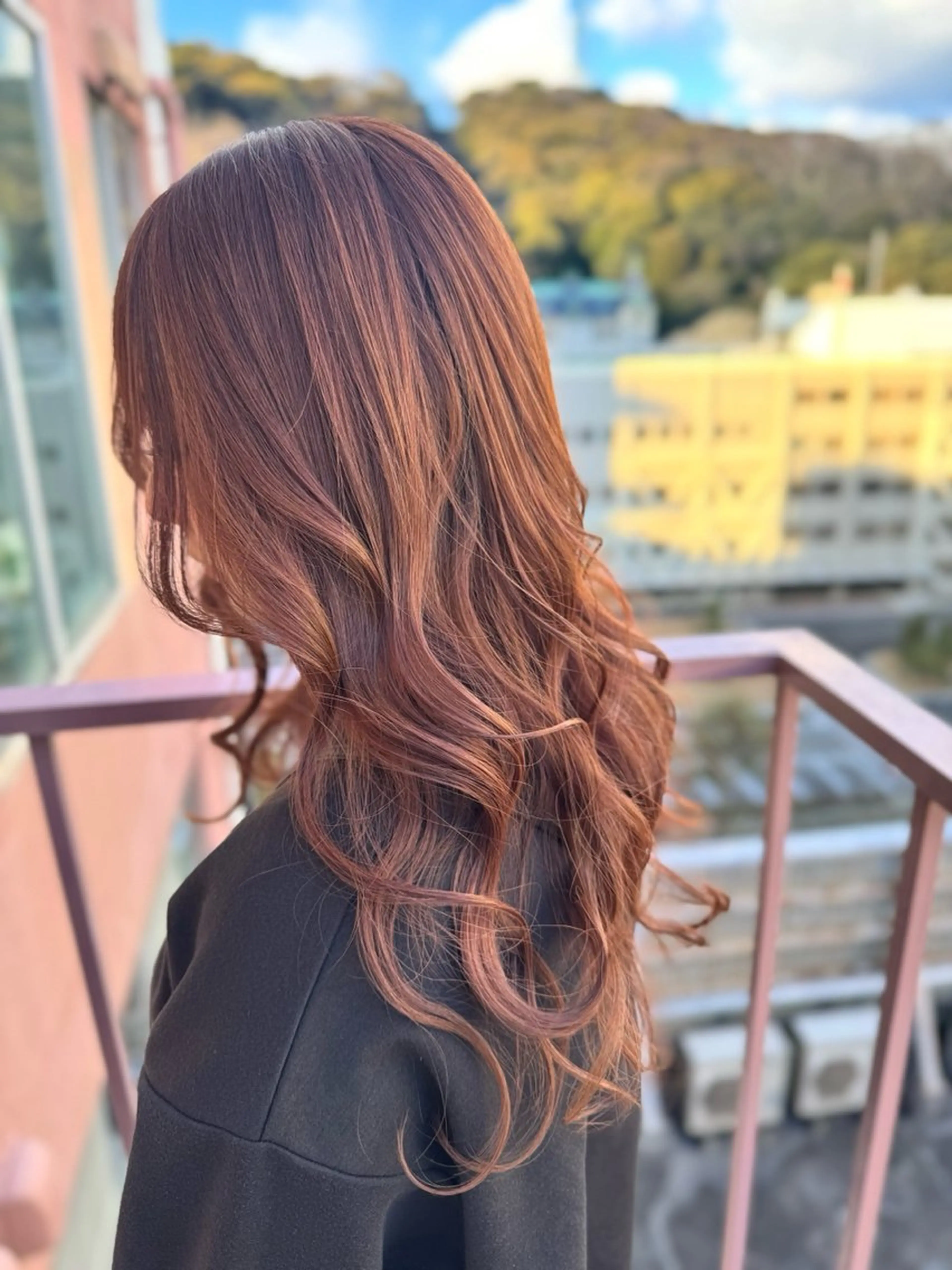 ロング カラー ベージュカラー ピンクカラー ピンクベージュ カット ヘアカラー Viage （ビアージュ）のヘアスタイル