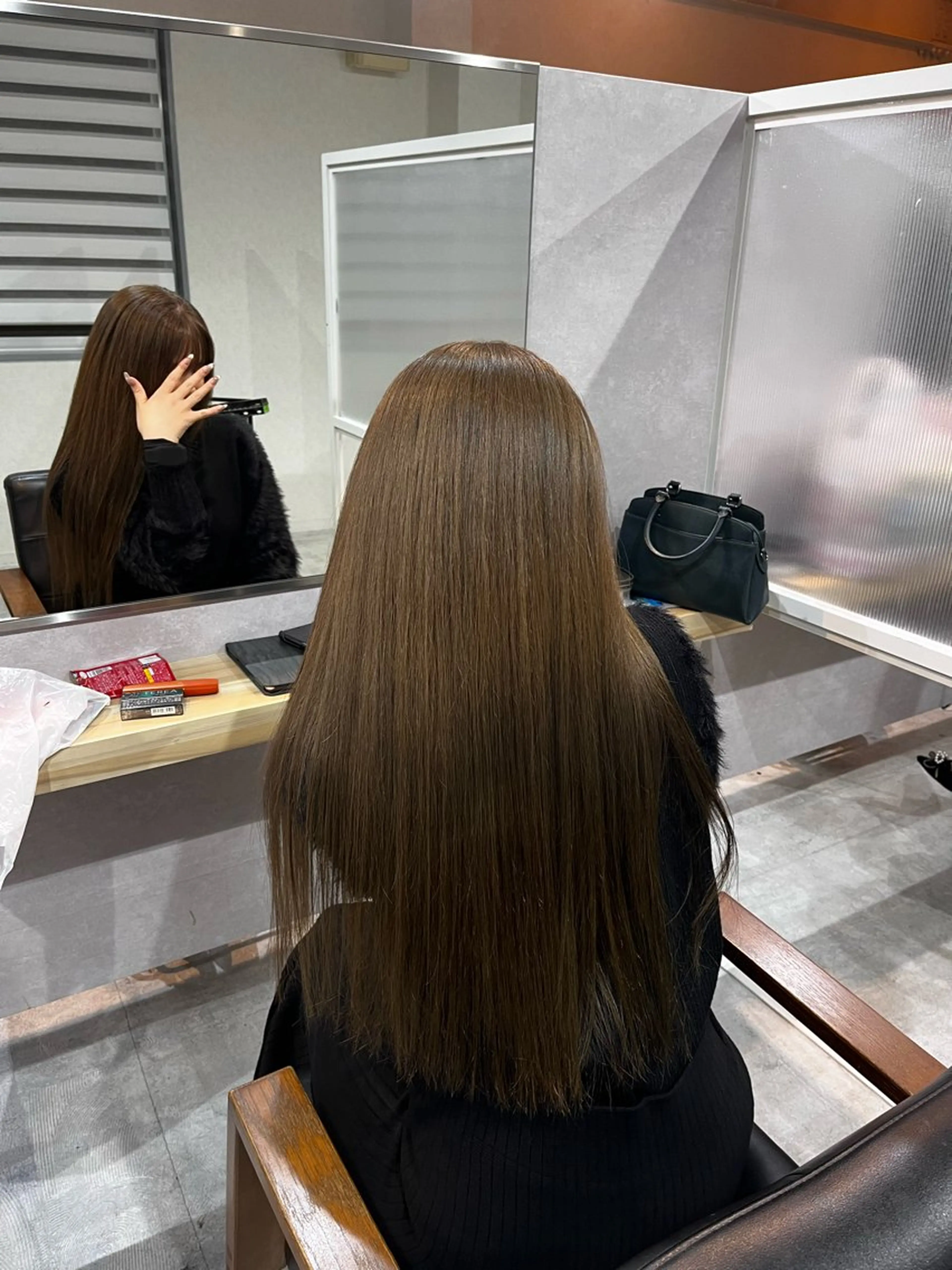 ロング カラー 🦋 韓国hair 🖤 RAMのヘアスタイル