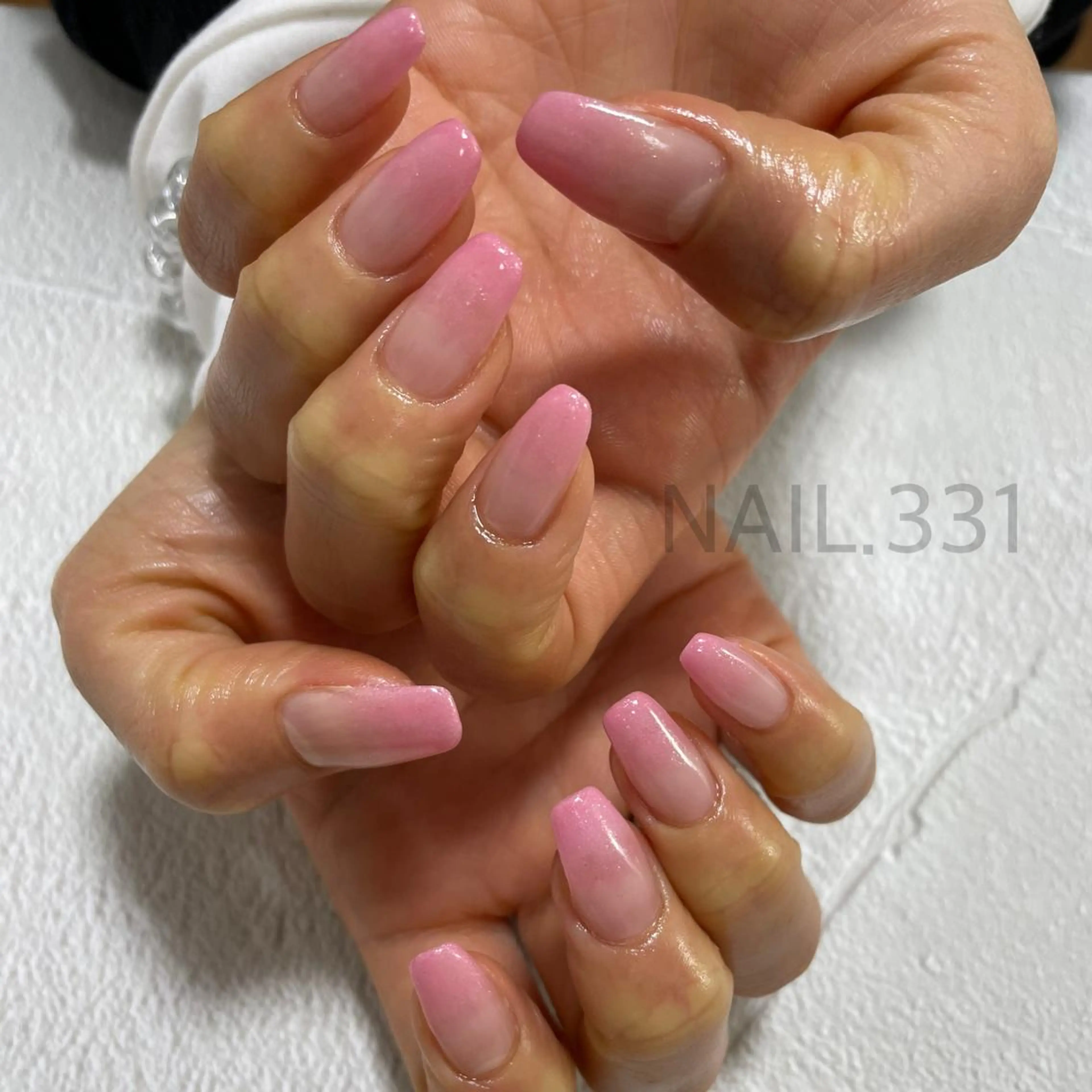 ネイル ハンドネイル Nail 331のネイルデザイン