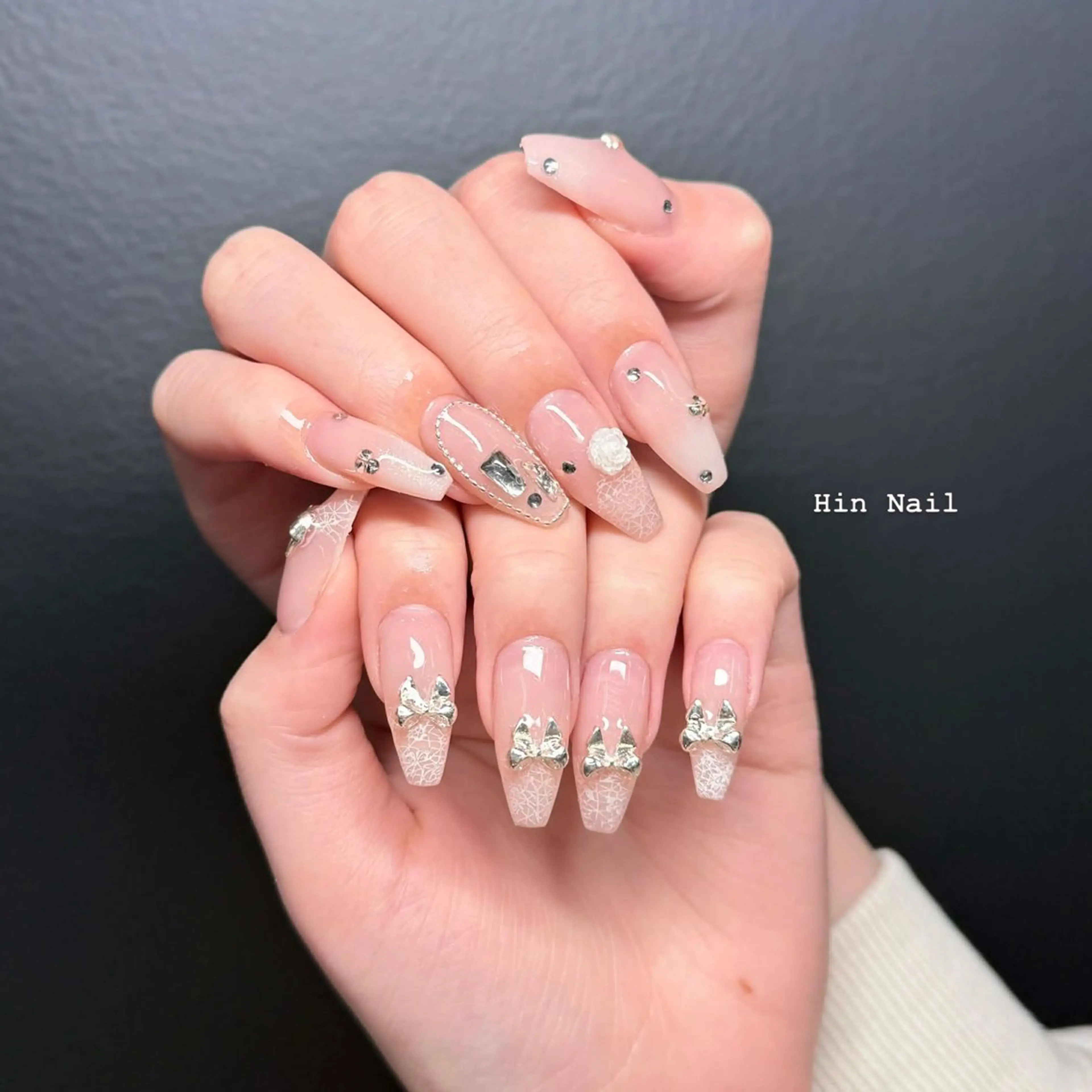 ネイル ハンドネイル HIN NAILのネイルデザイン