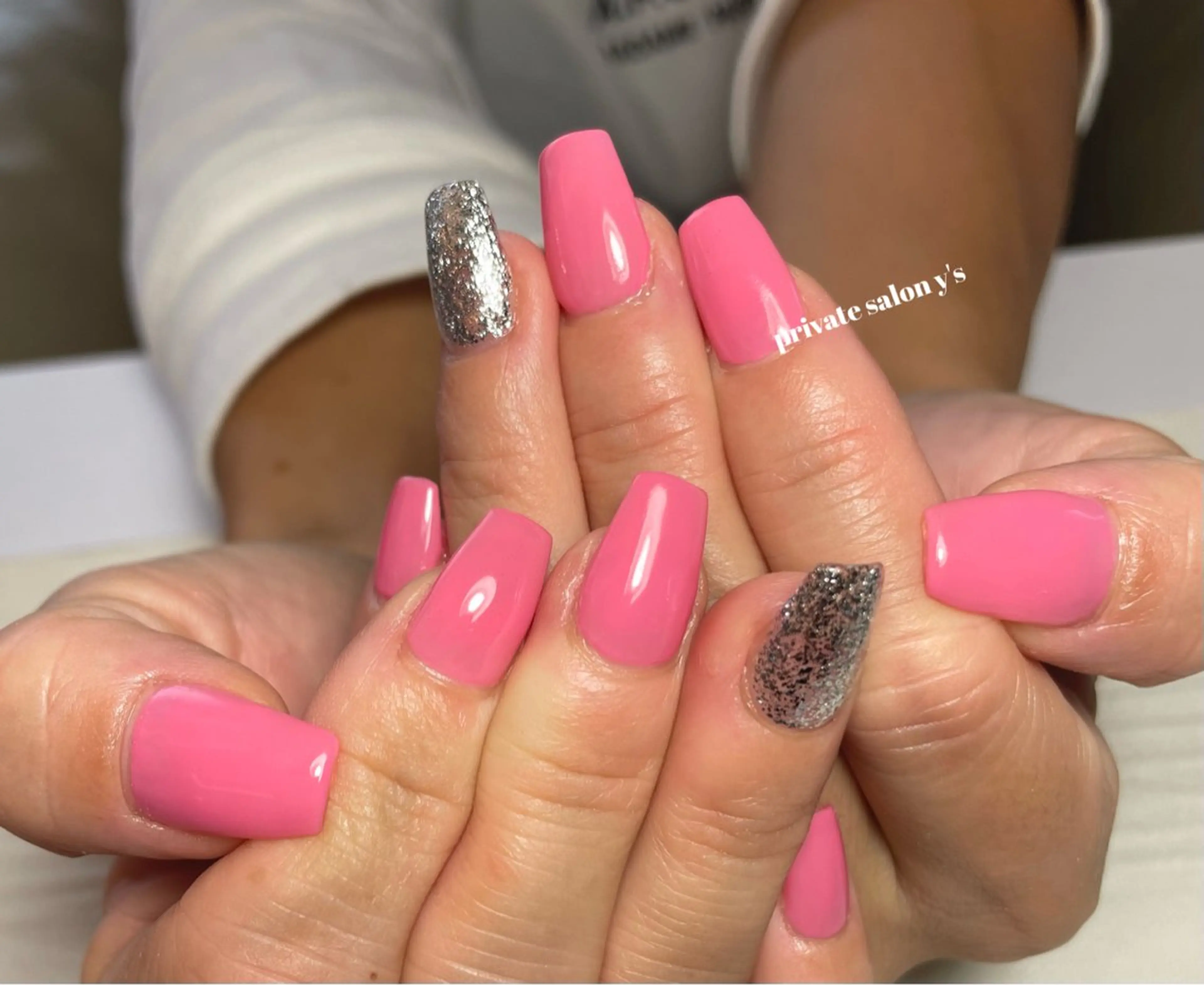 ネイル y' sのネイルデザイン