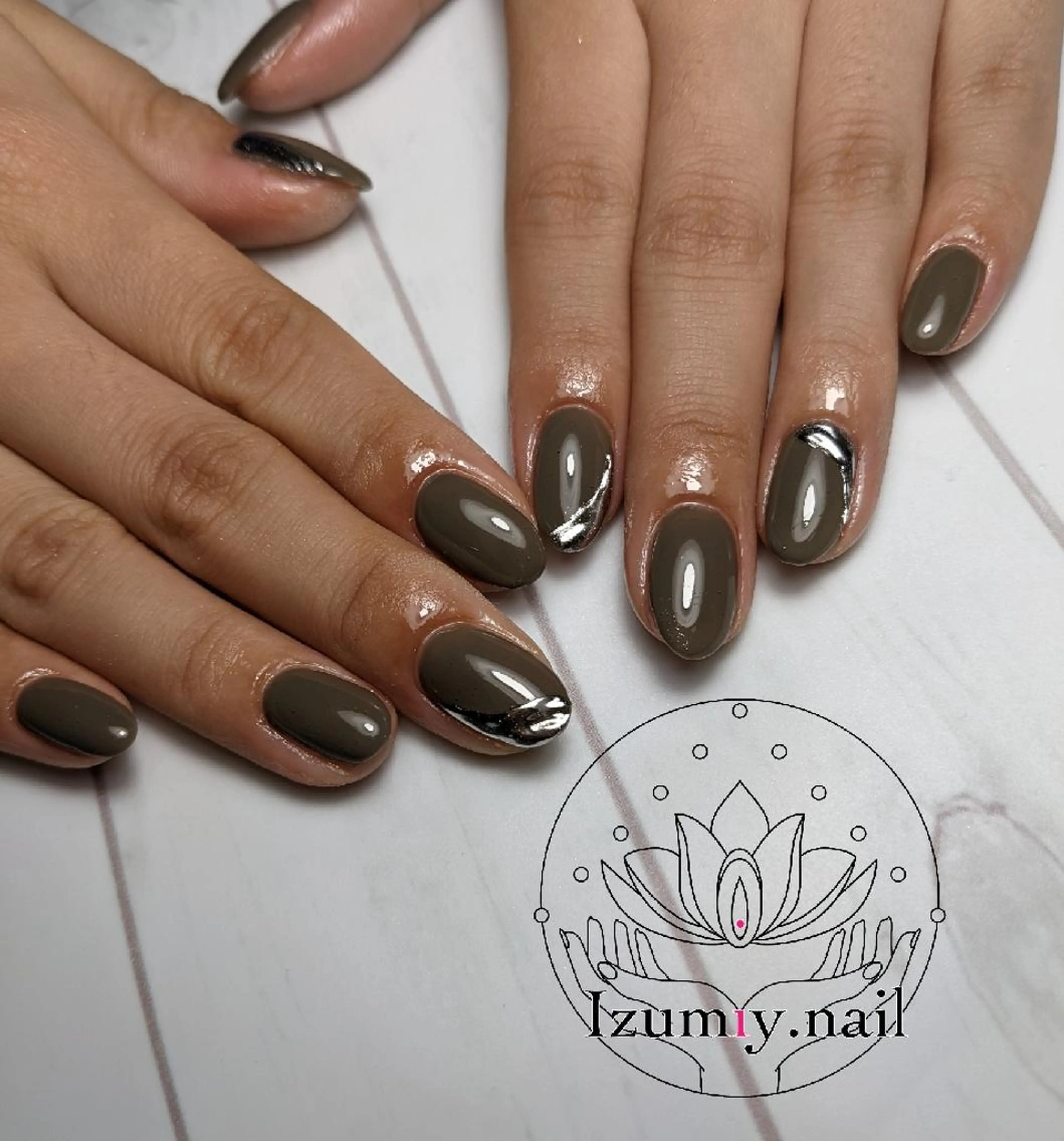 ミディアム ハンドネイル izumiynail いずみのネイルデザイン