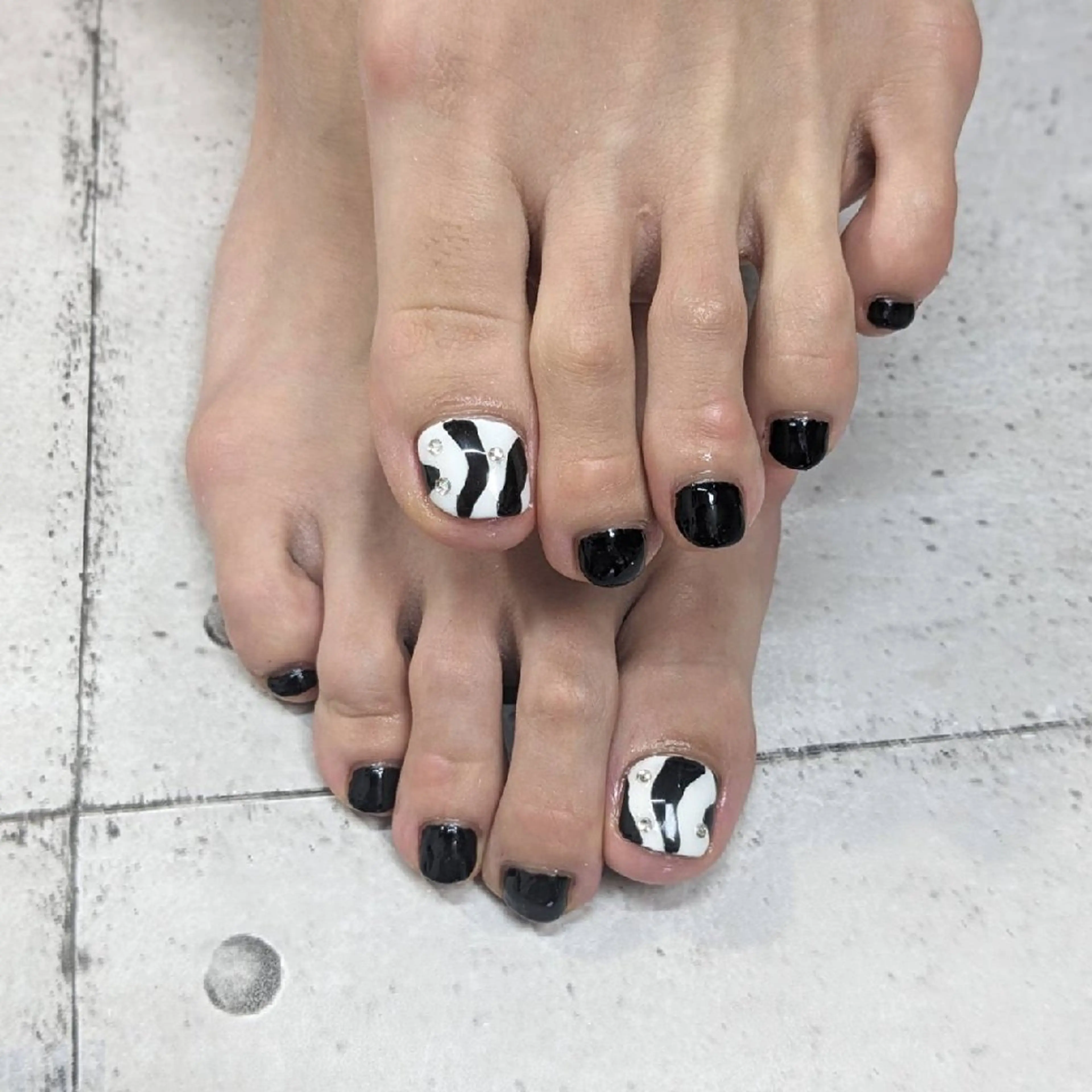 ネイル フットネイル ネイルサロンベルティ .keikoのネイルデザイン