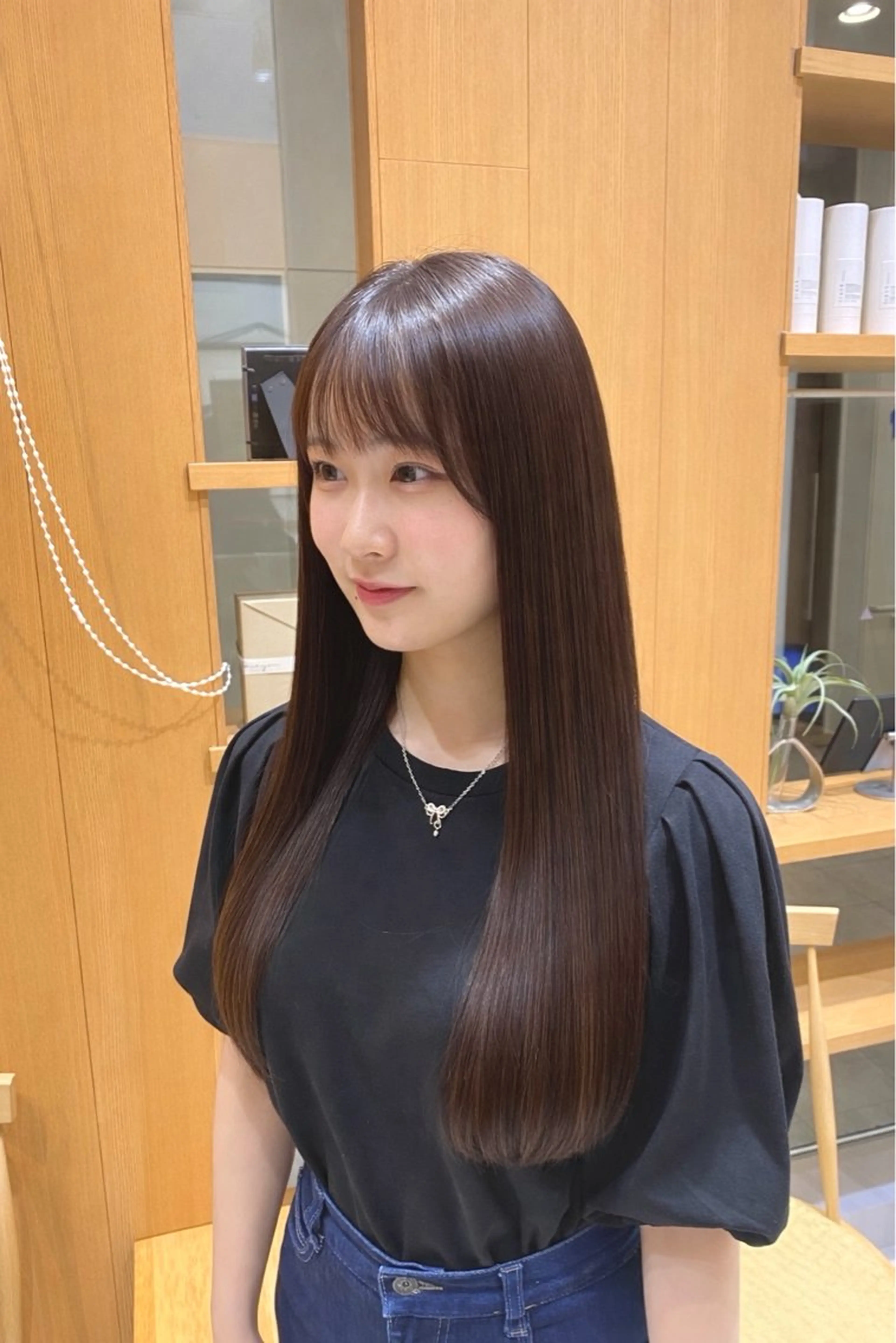 ロング パーマ 縮毛矯正 トリートメント 💎ツヤ髪ストレート カラー💎かのんのヘアスタイル