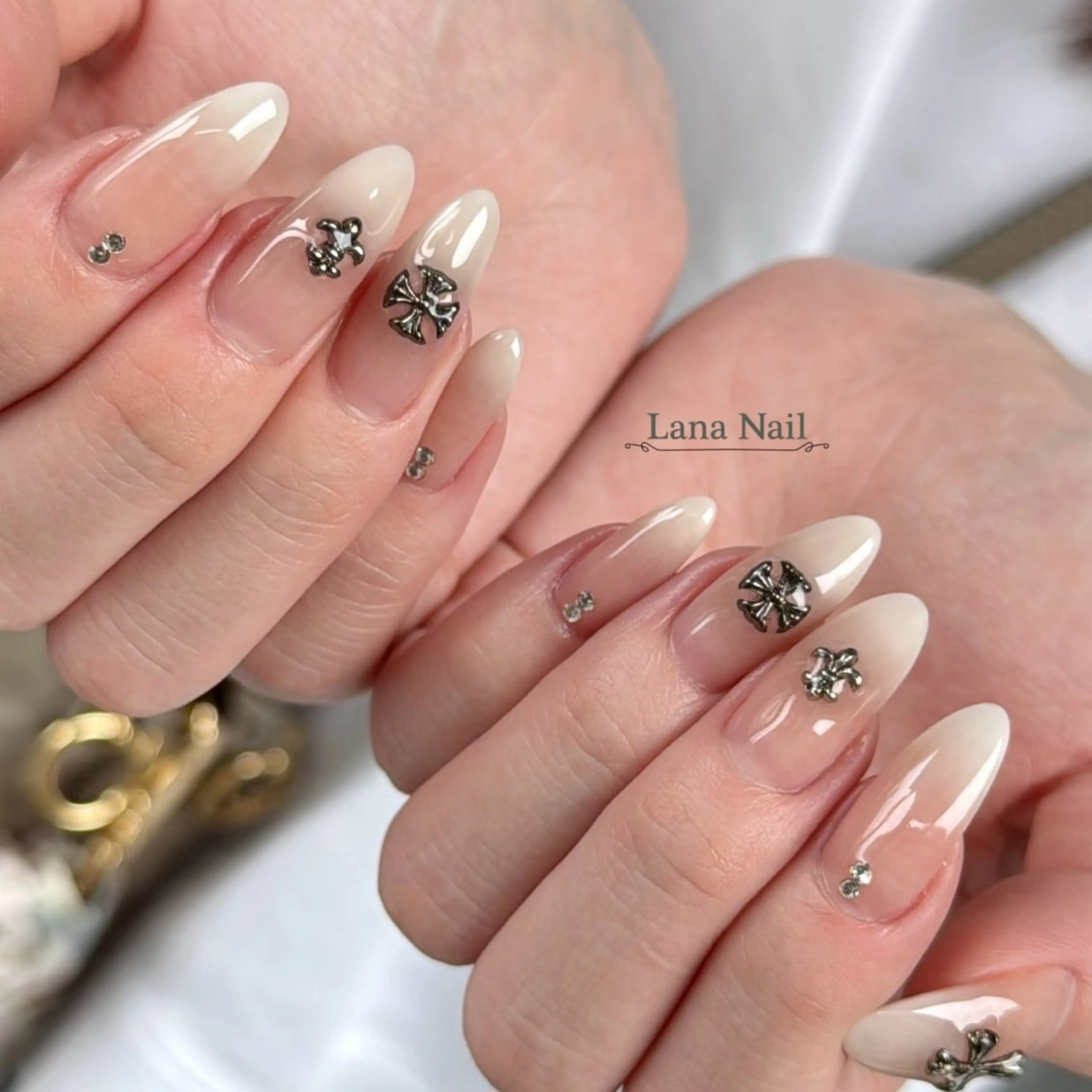 ネイル ハンドネイル Lana Nail 🤍Kirariのネイルデザイン