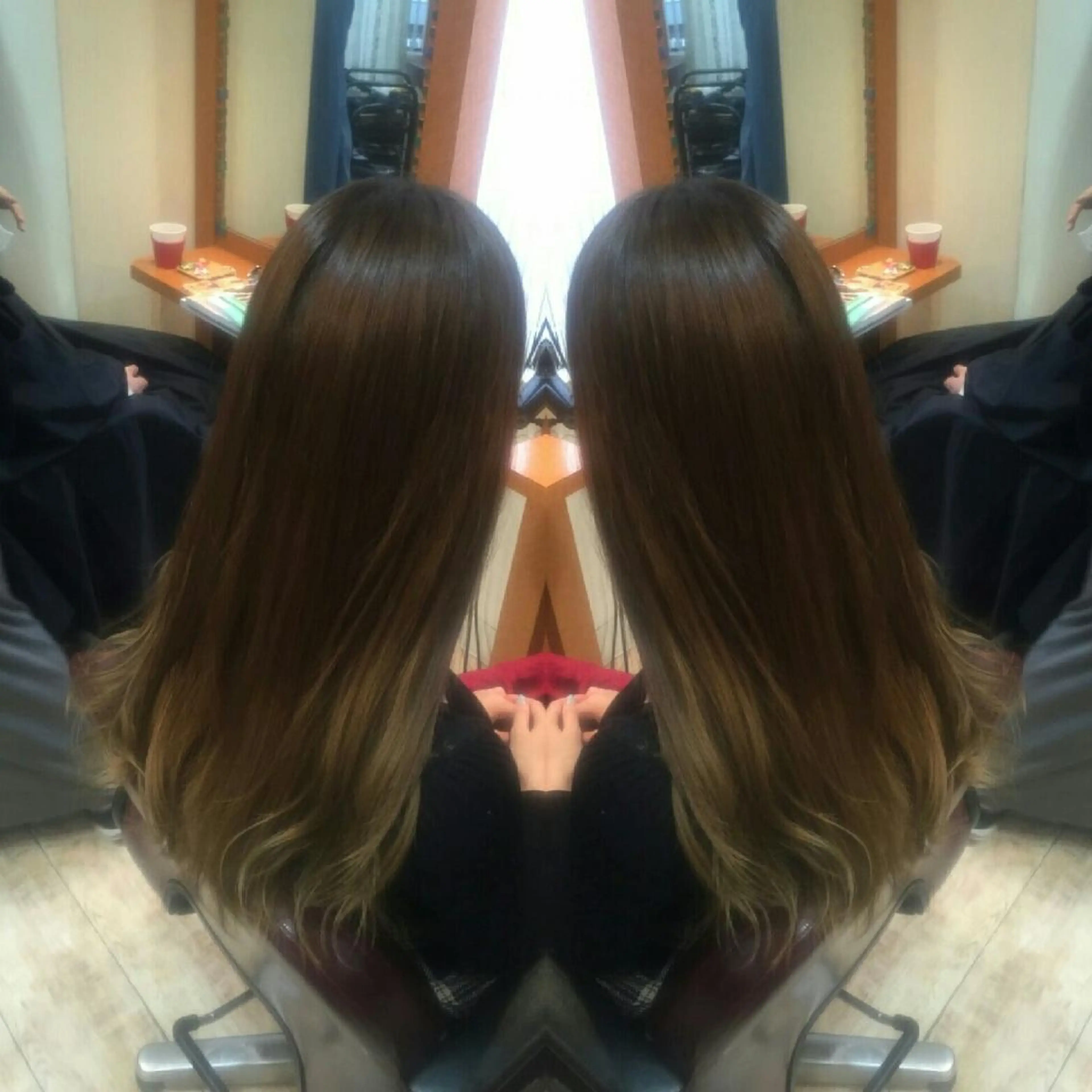 セミロング ロング カラー ヘアアレンジ グラデーションカラー ハイライトカラー 外国人風カラー ハイライト ロング 100%髪質改善特化 TRUNSのヘアスタイル