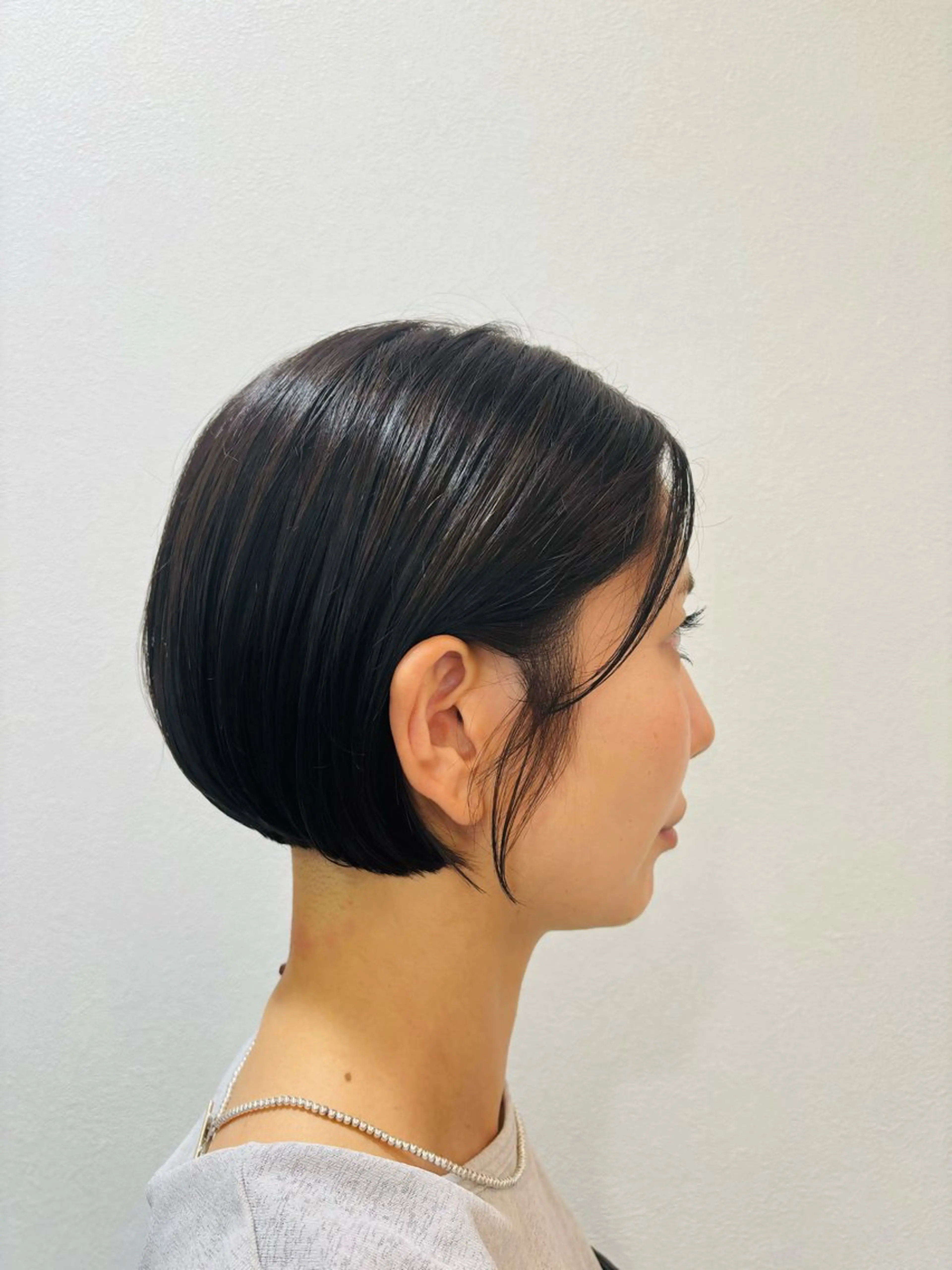 ショート ボブ 伊藤 吏花のヘアスタイル