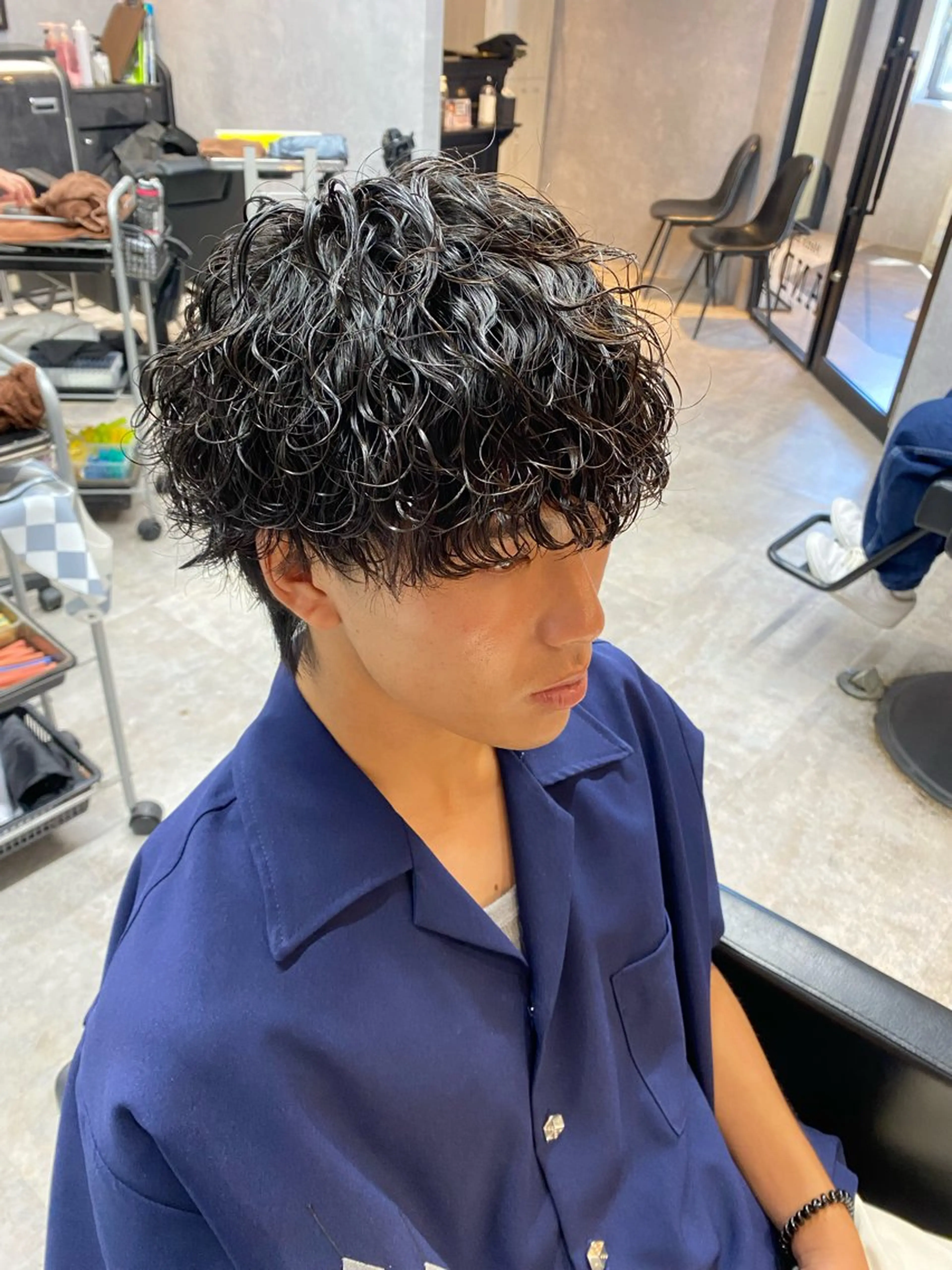 ショート パーマ メンズ メンズパーマ プードルパーマ 波巻きパーマ プードルパーマ ツイストスパイラル/ メンズ特化/中川誠也のヘアスタイル