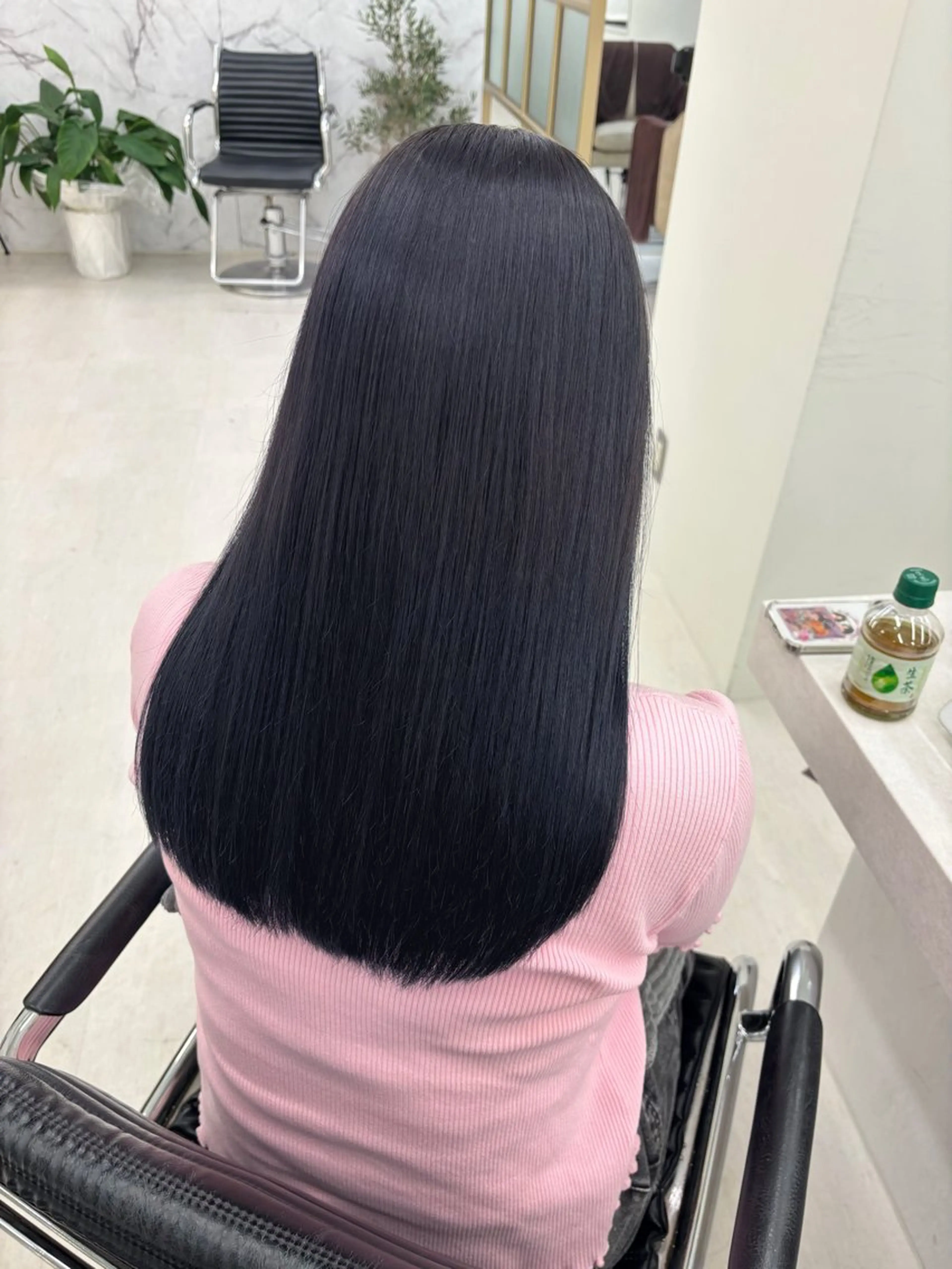 《 4.5月限定 》カット + 縮毛矯正 + 4stepTRの写真