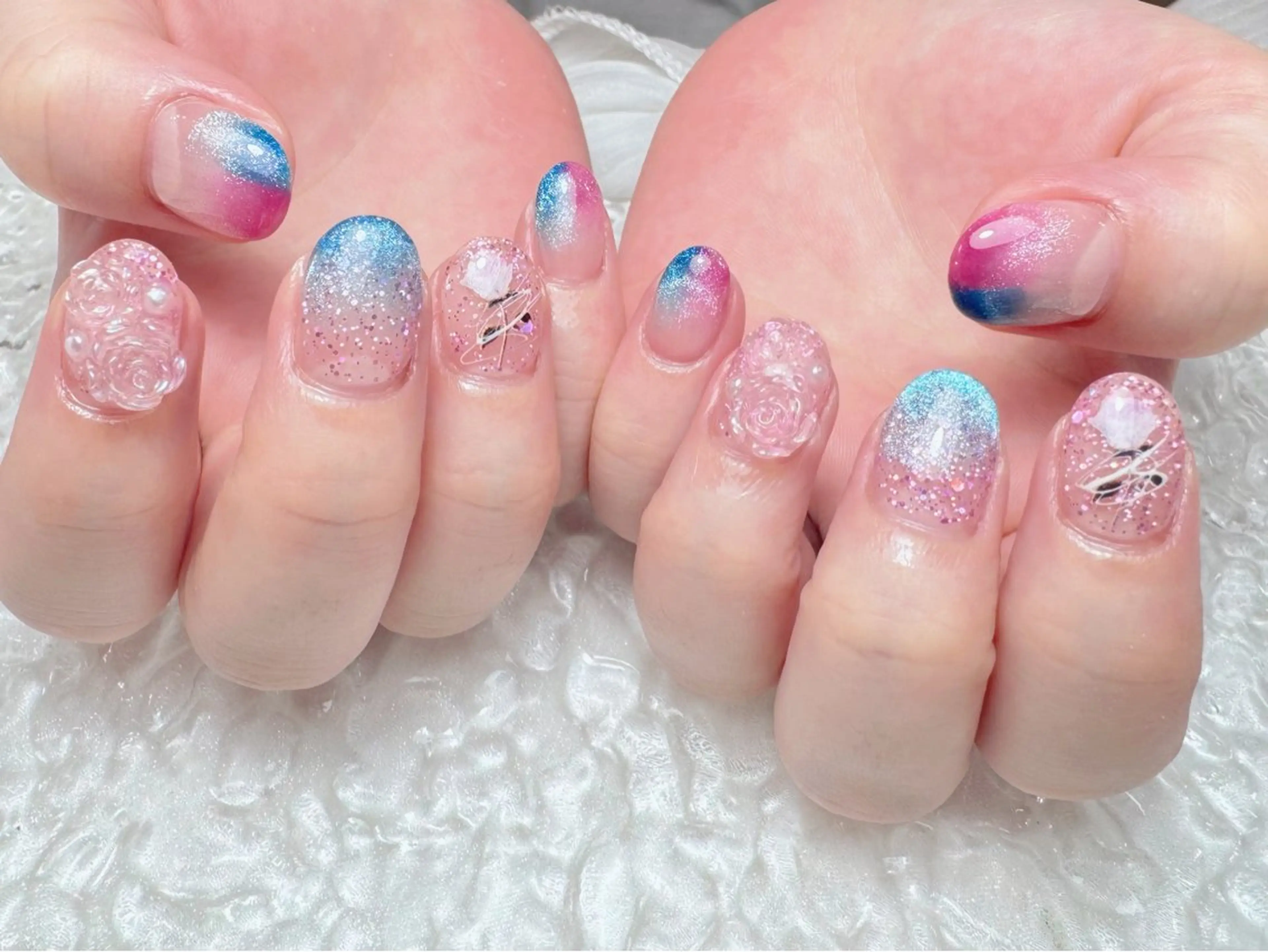 ネイル ハンドネイル マジック ミラーのネイルデザイン