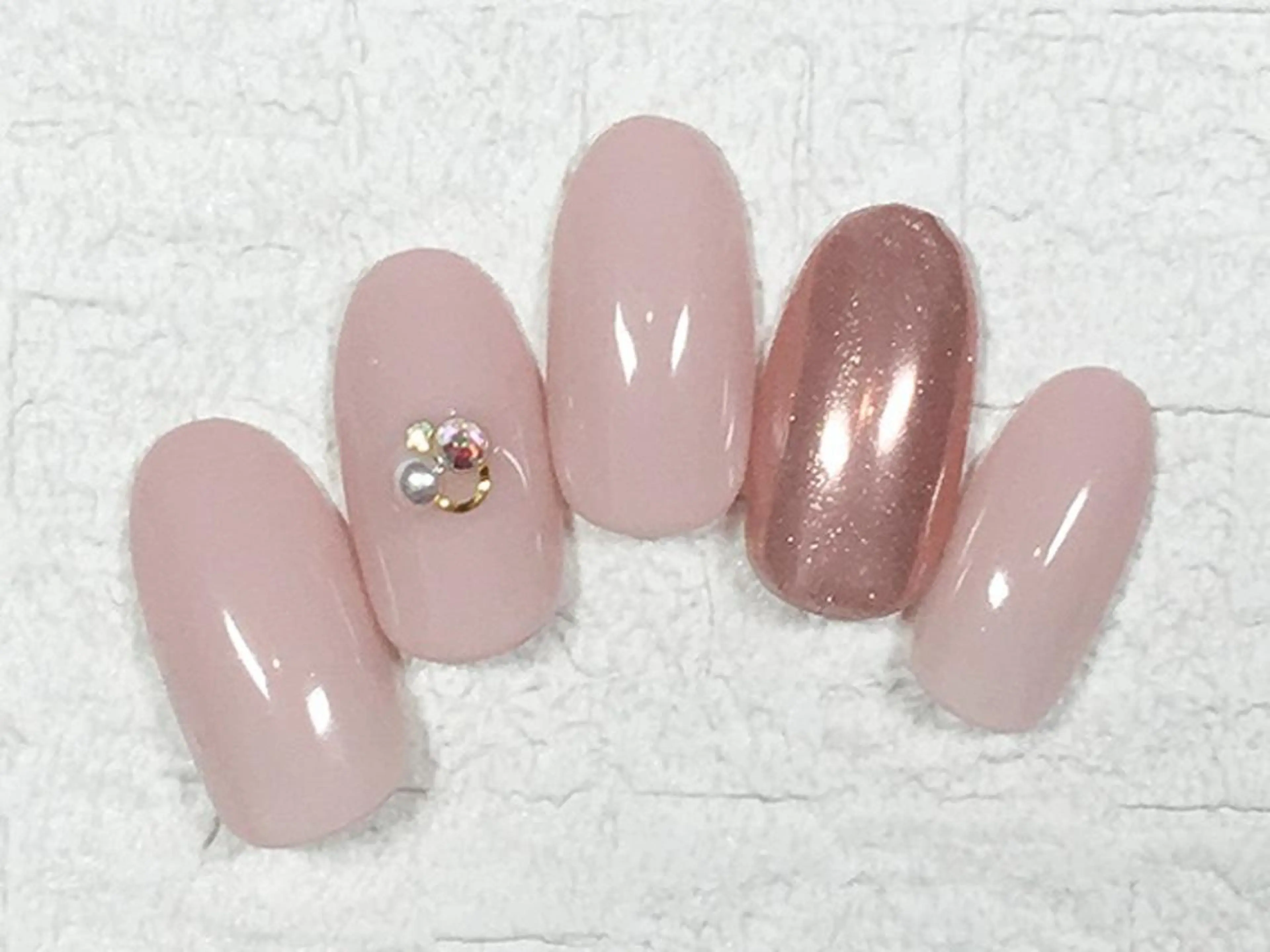 ネイル K. Harukaのネイルデザイン