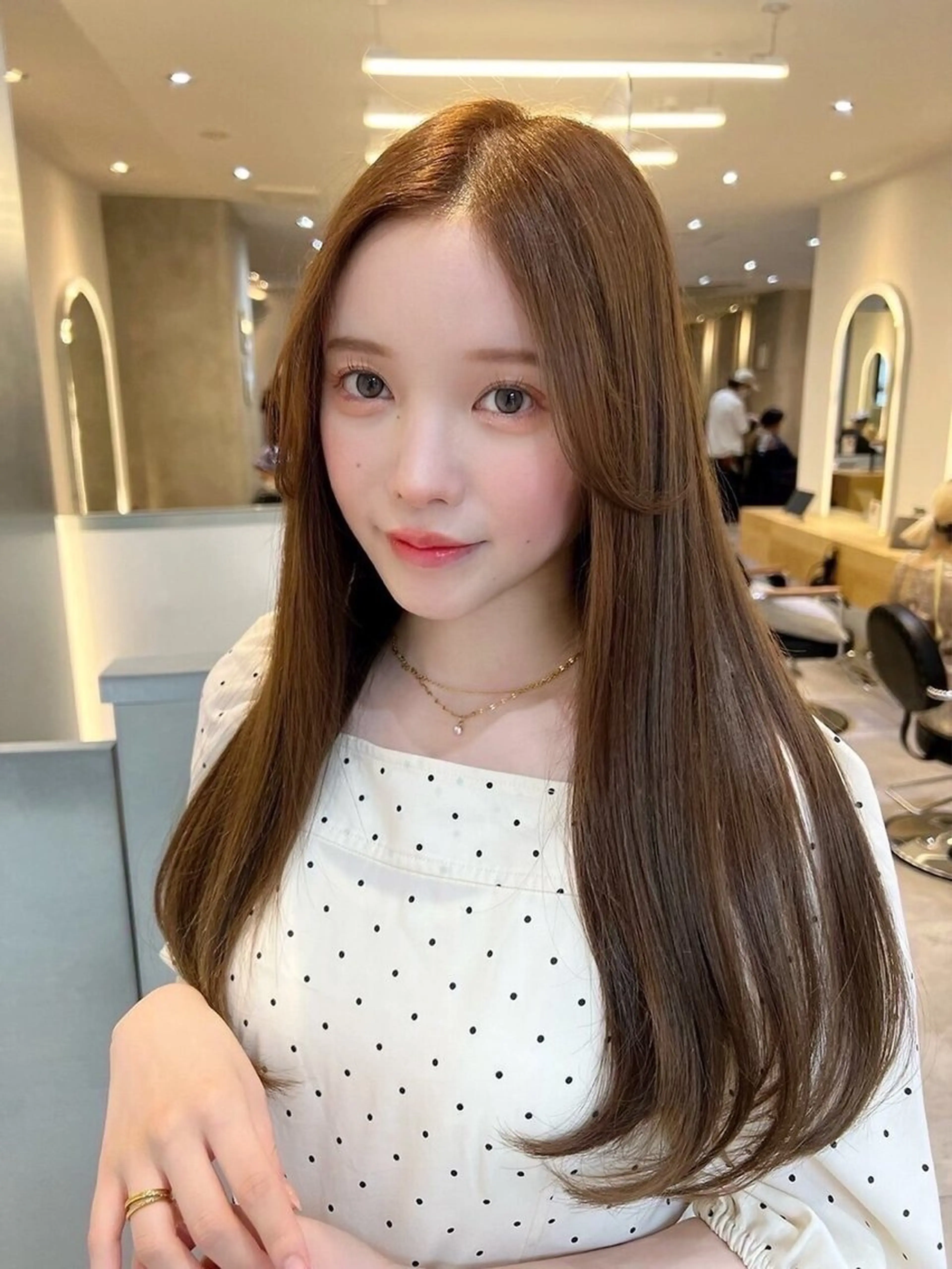 セミロング カラー 髪質改善 トリートメント 【艶髪、髪質改善✨】 Zina杉川のヘアスタイル