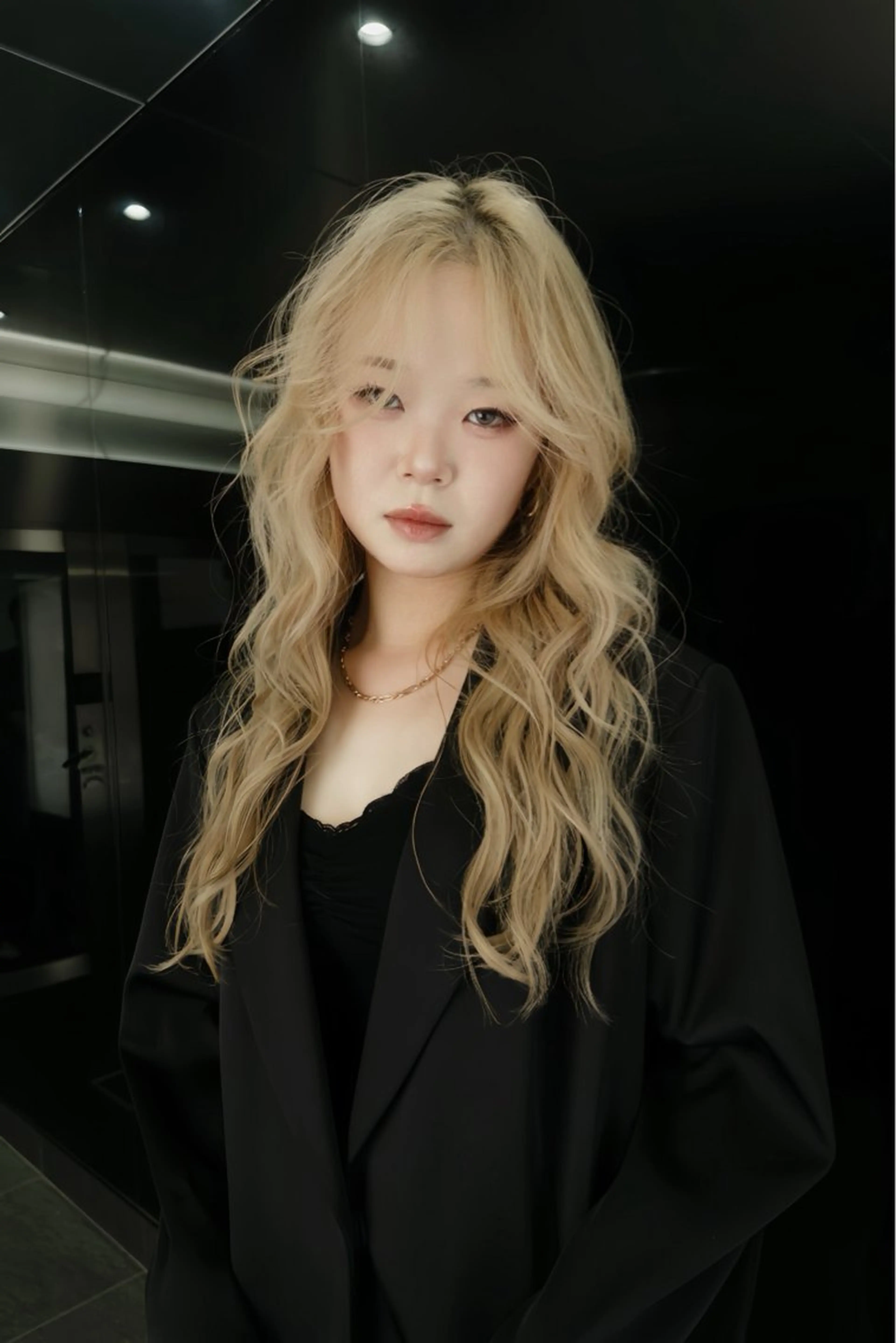 ロング カラー ヘアカラー トリートメント ケアブリーチ特化✨/ 艶カラー/エクステのヘアスタイル