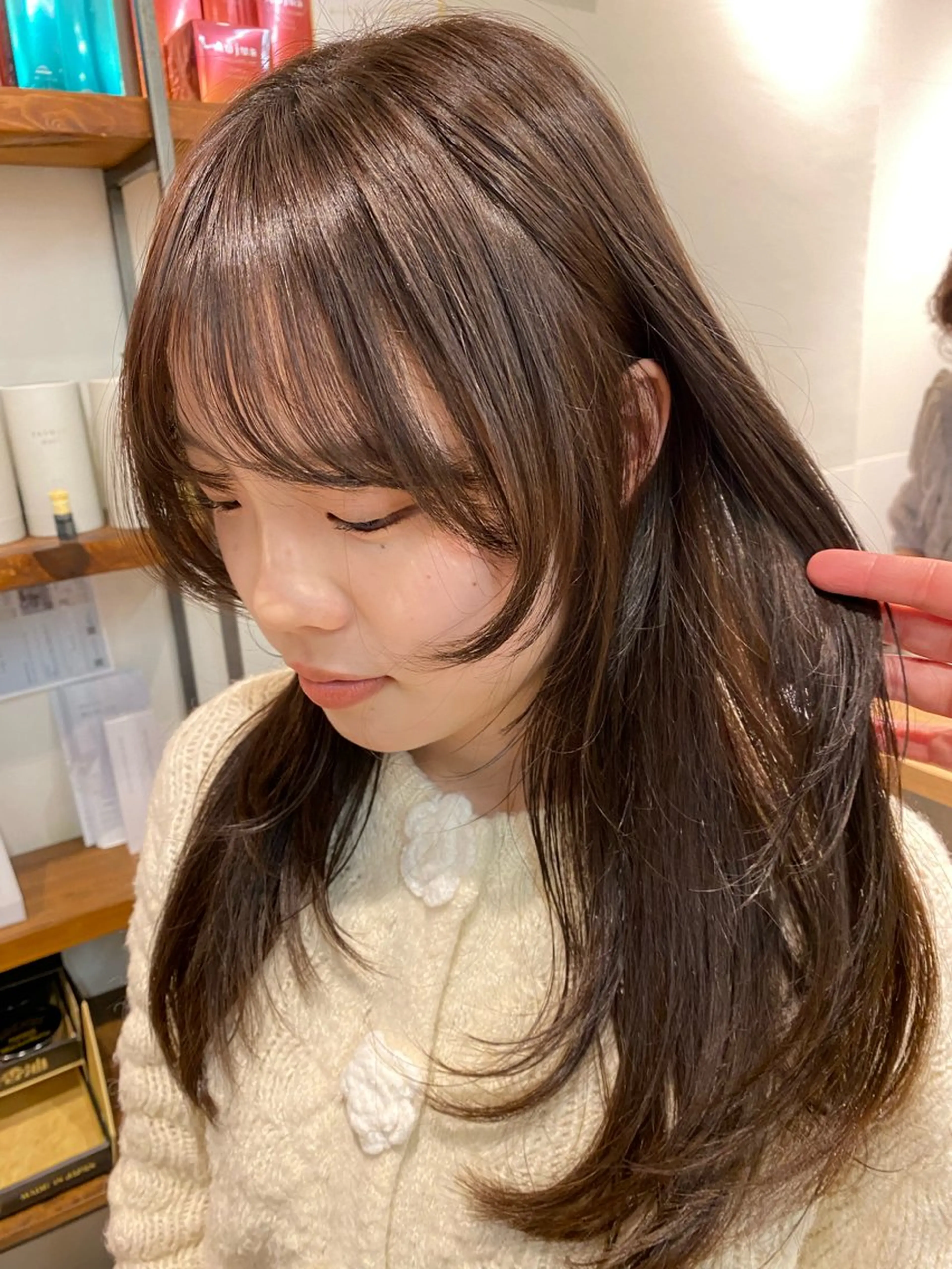 セミロング カラー カット ヘアカラー ナチュラルヘア🫧 ナナミのヘアスタイル