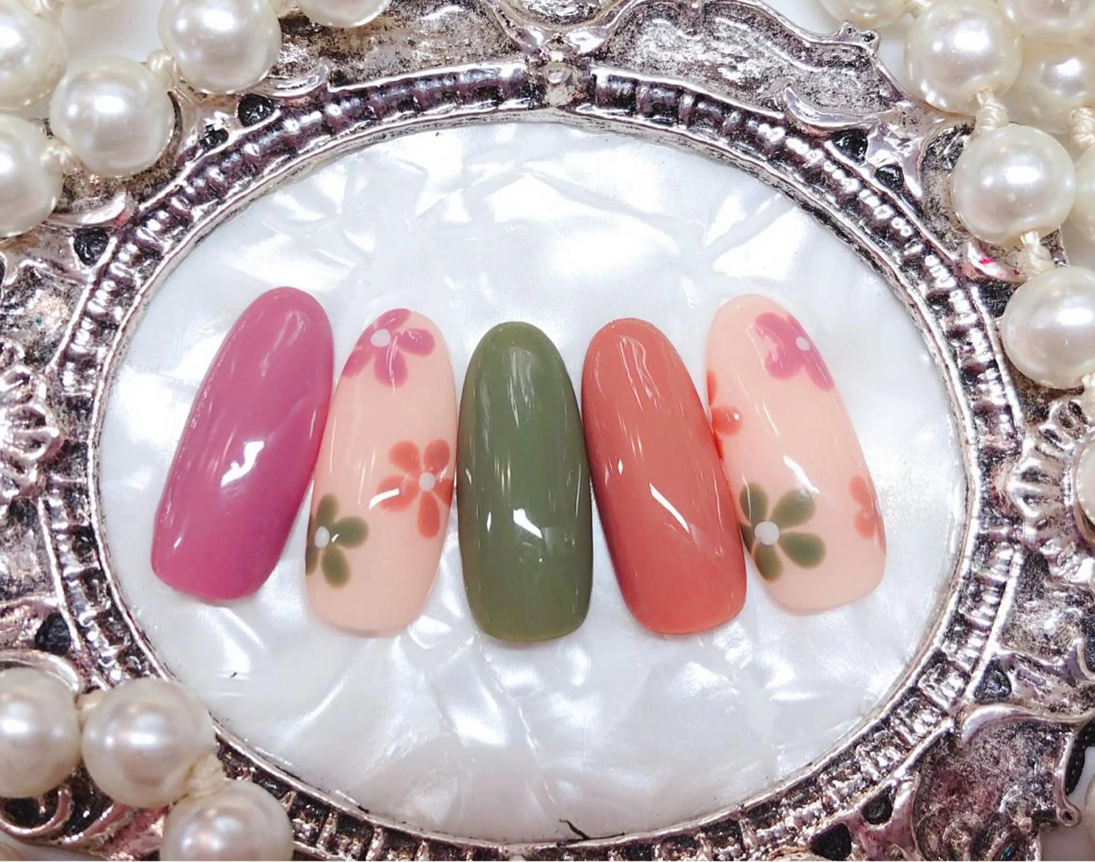 ネイル ハンドネイル マジック ミラーのネイルデザイン