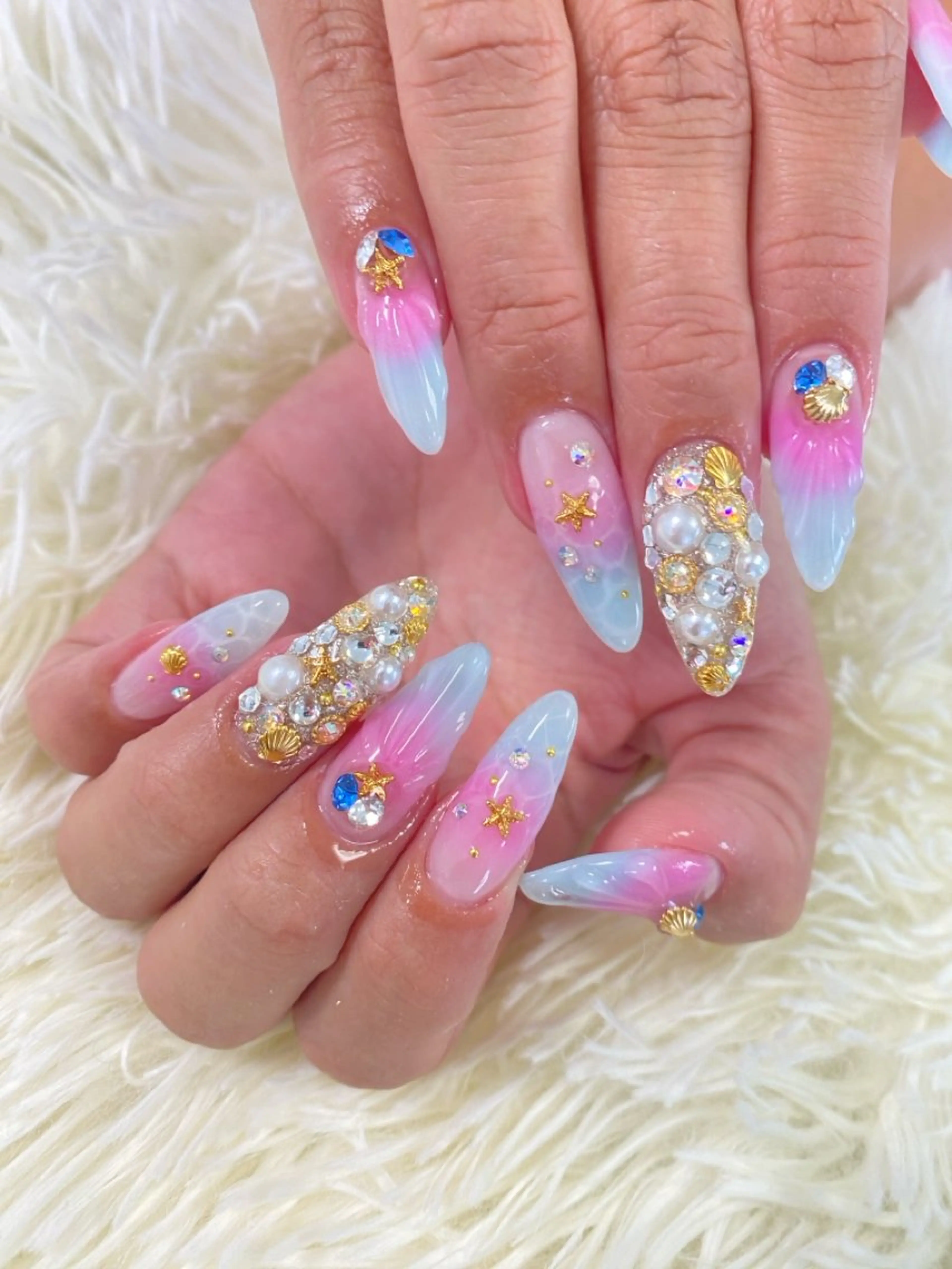 ネイル A nelaのネイルデザイン