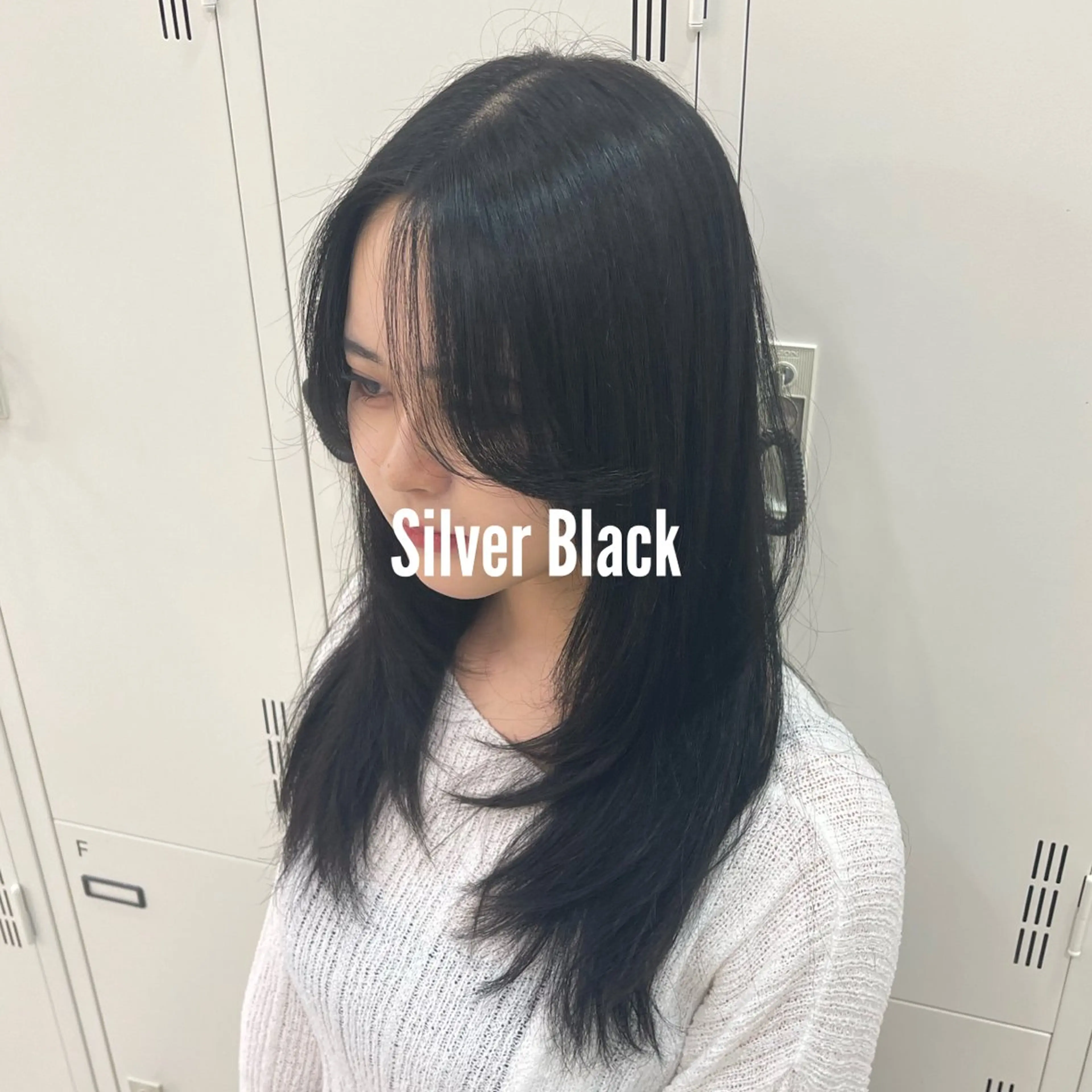 カラー Ash 大丸優希のヘアスタイル