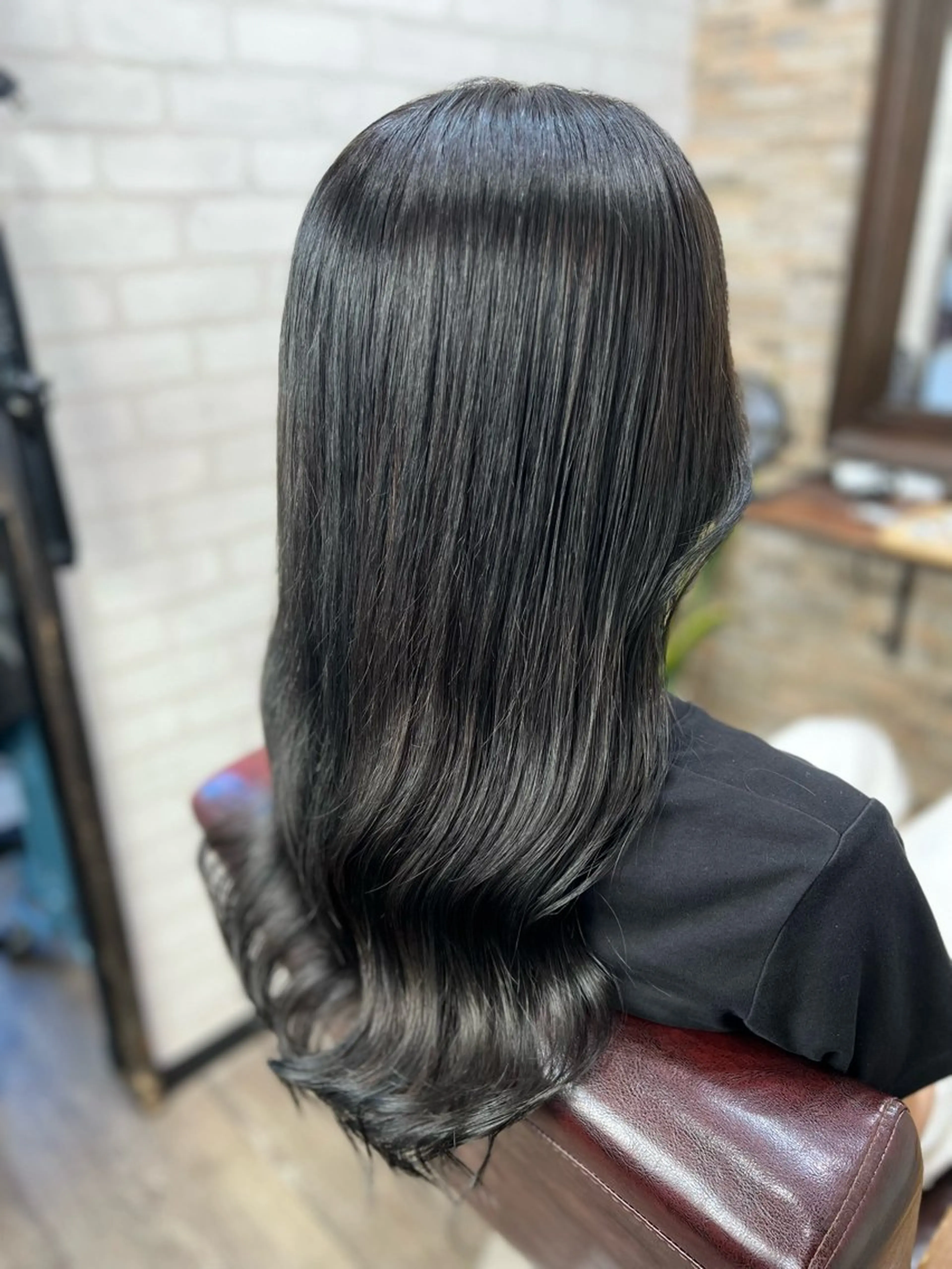 ロング 多賀 順平のヘアスタイル