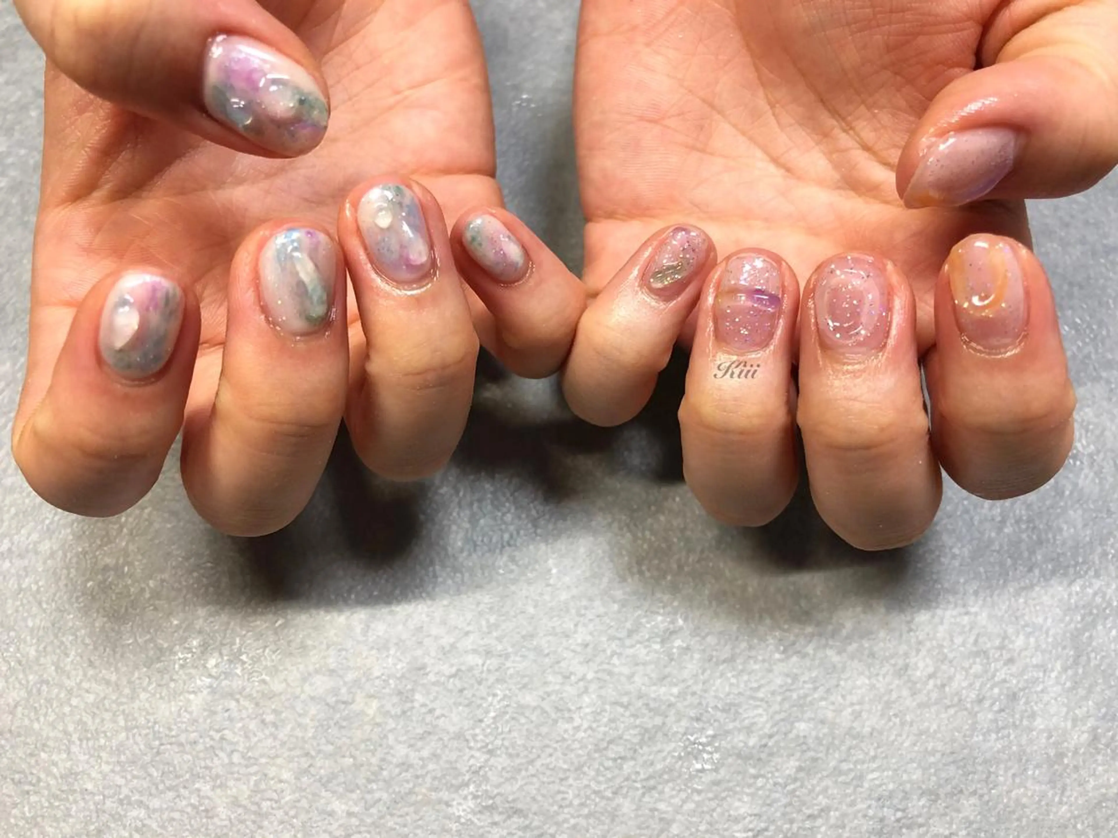 ネイル ハンドネイル フットネイル kiii.__ ✴︎*のネイルデザイン