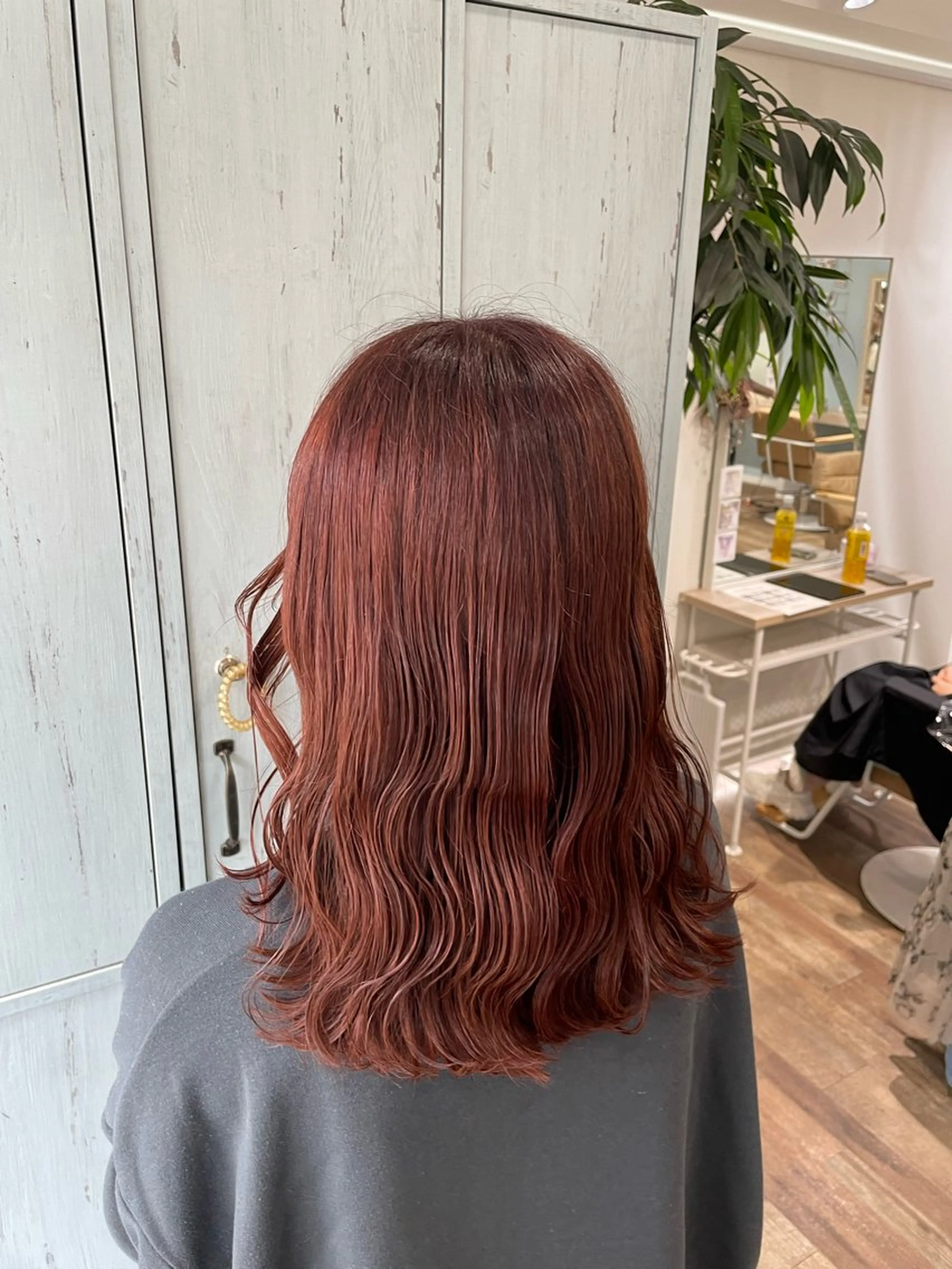 セミロング ピンク・ラベンダー/ レイヤー/NANAのヘアスタイル