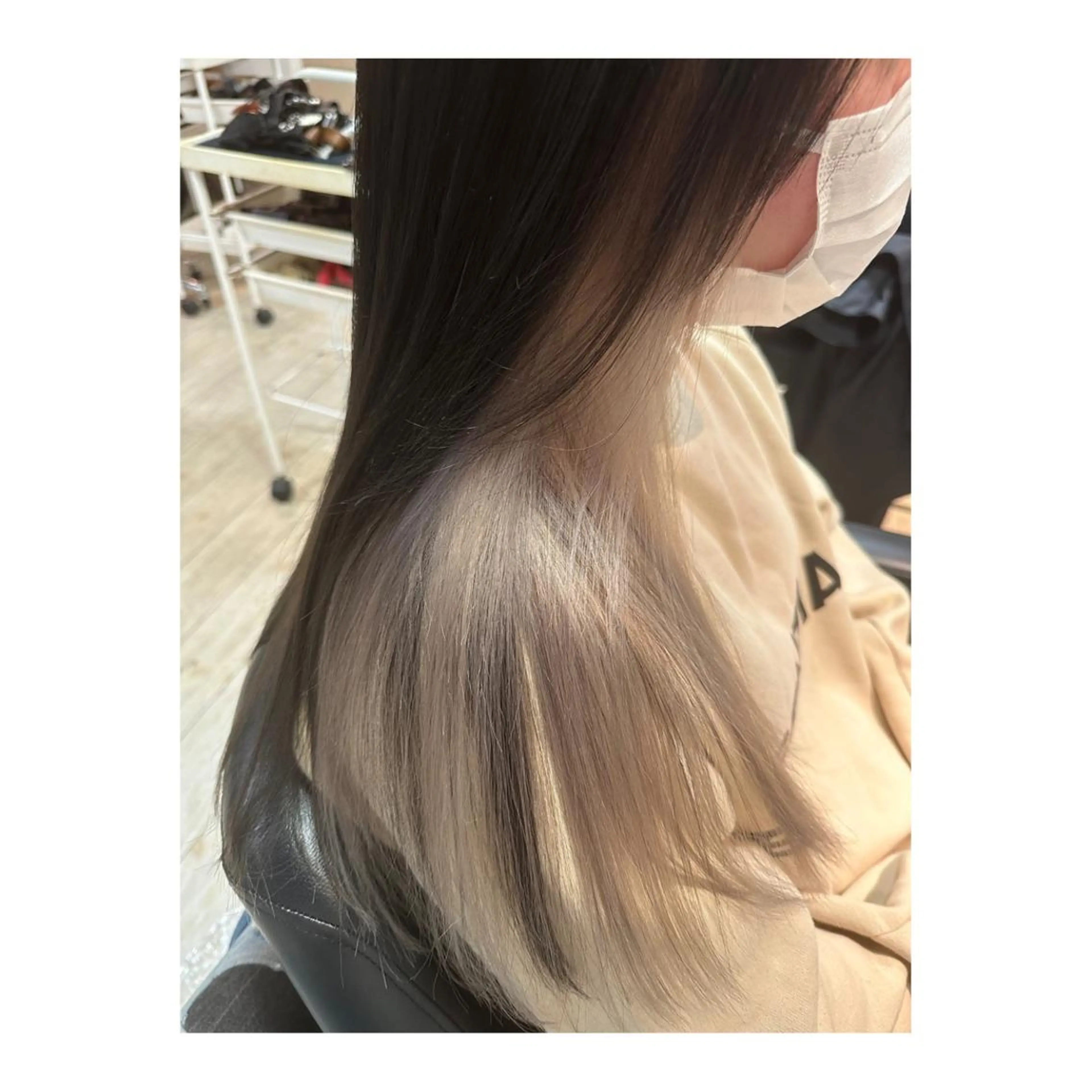 ミディアム カラー 切りっぱなしボブ ミディアムパーマ バレイヤージュ ベージュカラー ブリーチ カット ヘアカラー トリートメント メンズパーマ 次元のヘアスタイル