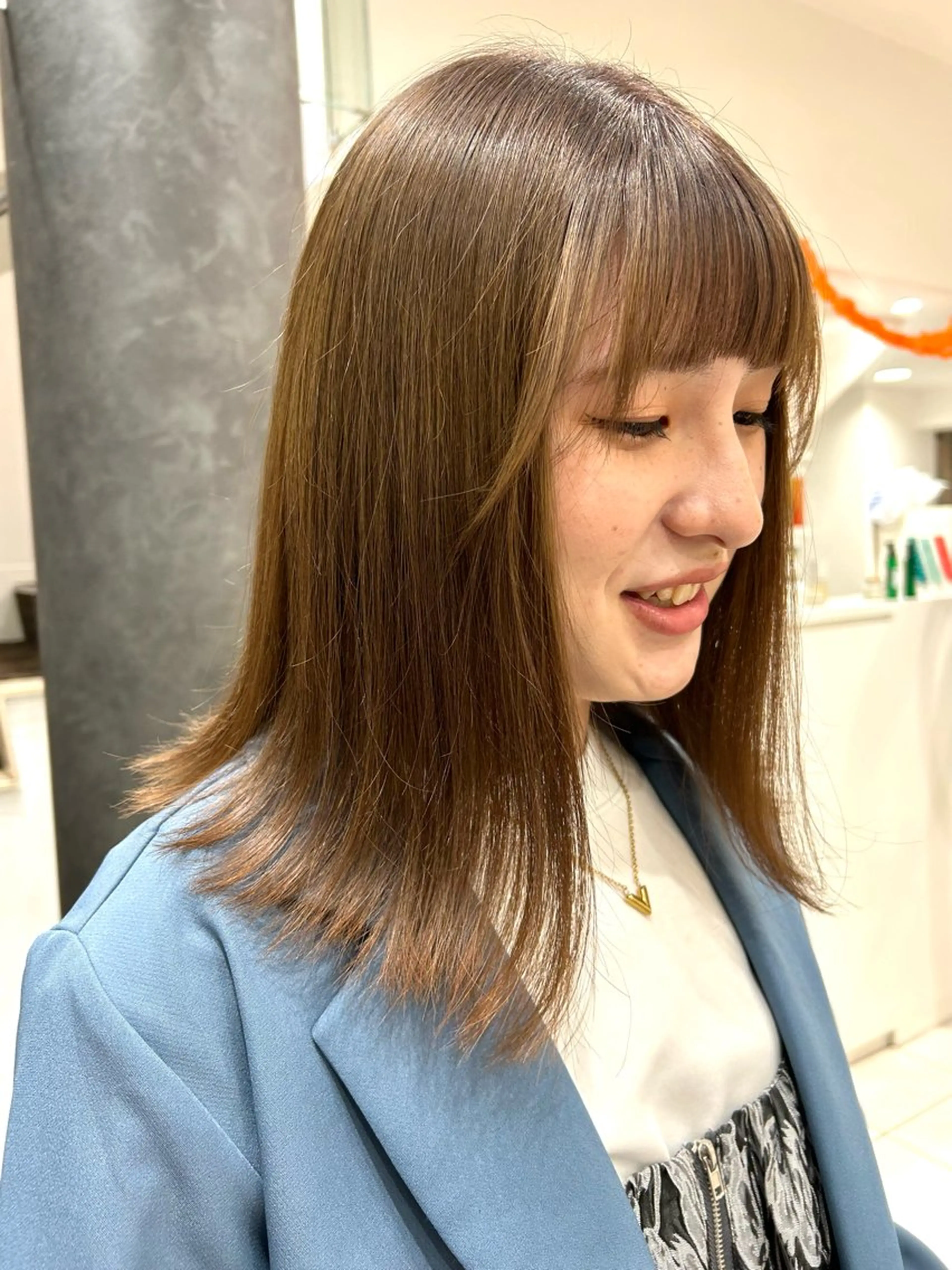 ミディアム カラー カット ヘアカラー オオタ ユイナ🌈のヘアスタイル