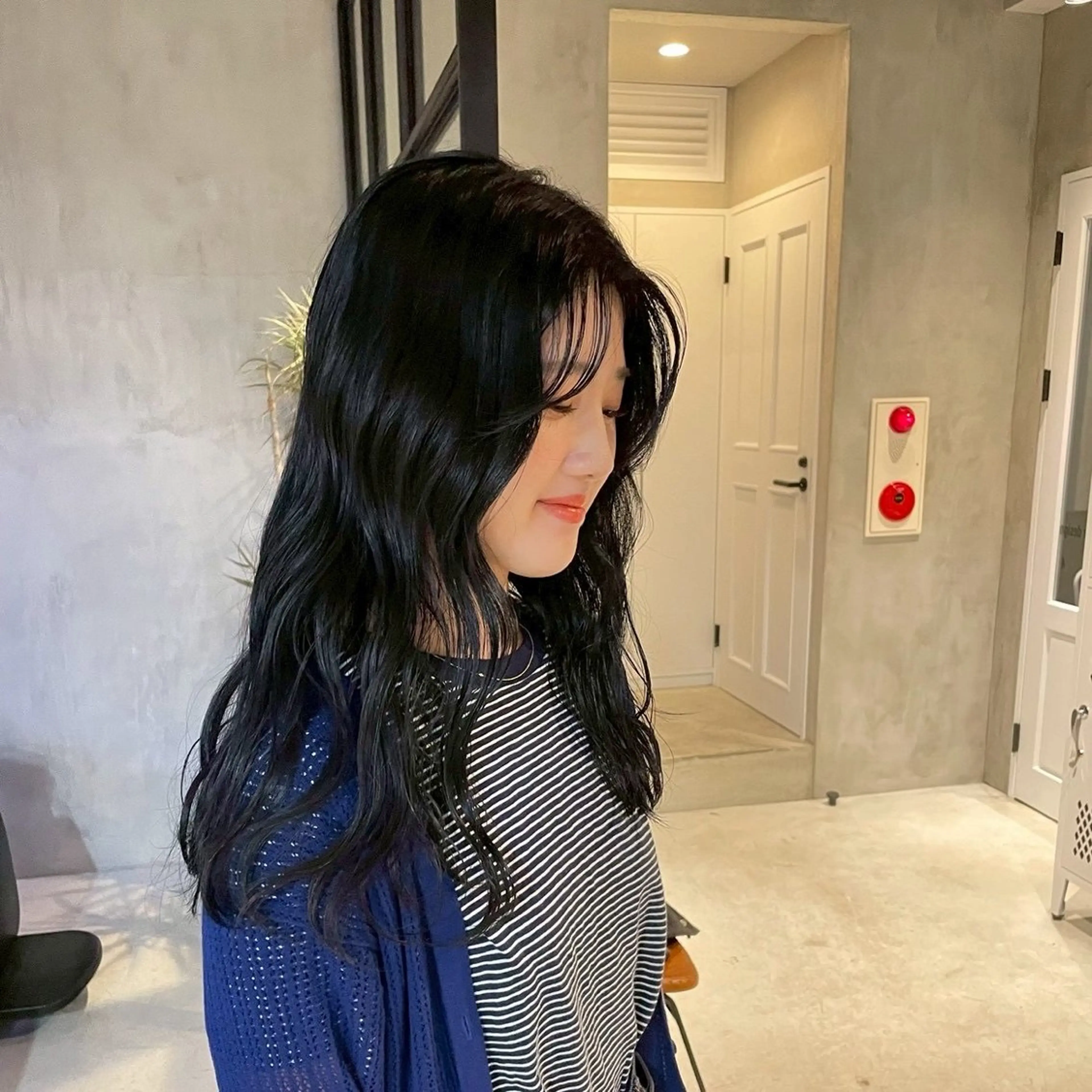 ロング カラー ヘアアレンジ 岸田 和樹のヘアスタイル
