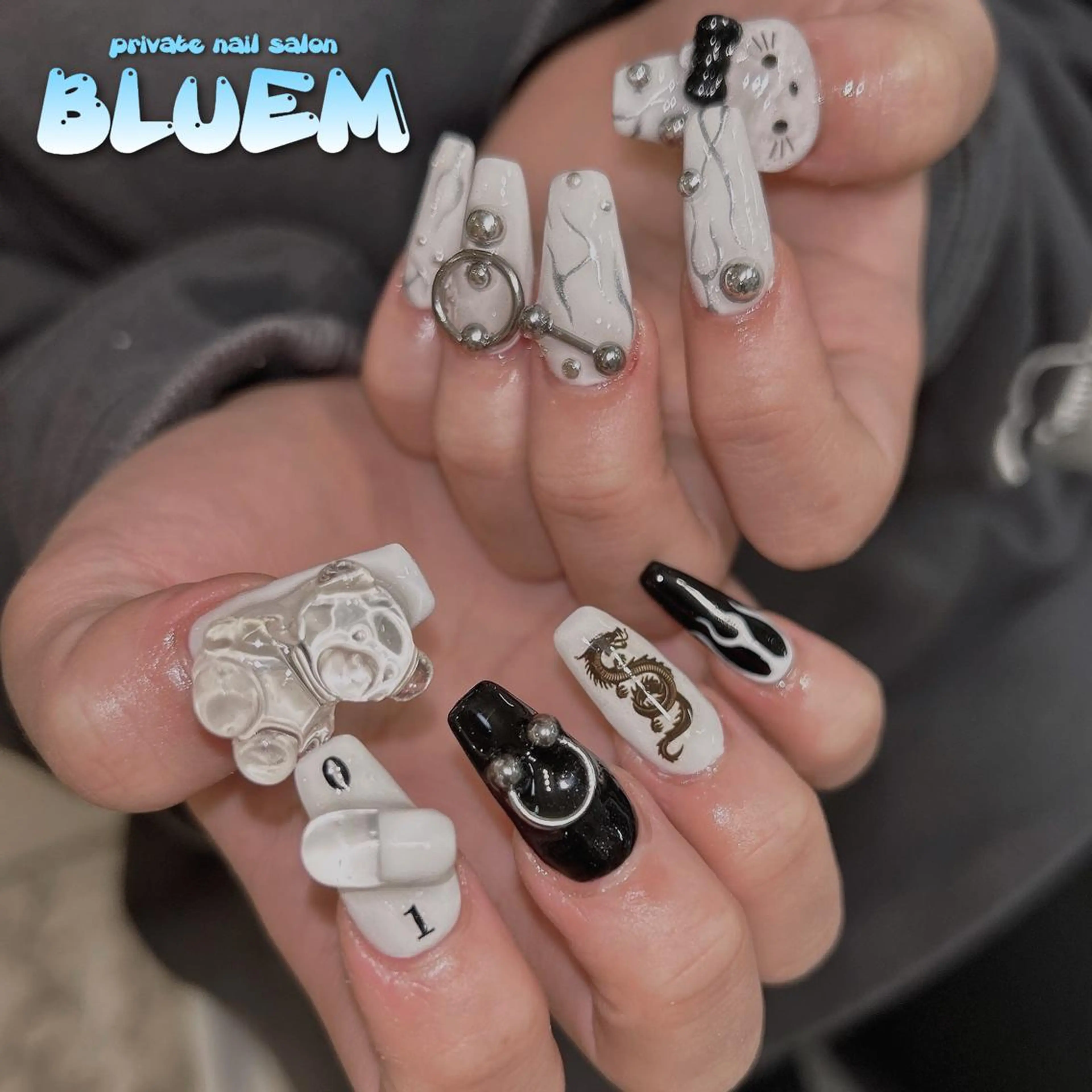 ネイル ハンドネイル BLUEM なな🐶のネイルデザイン