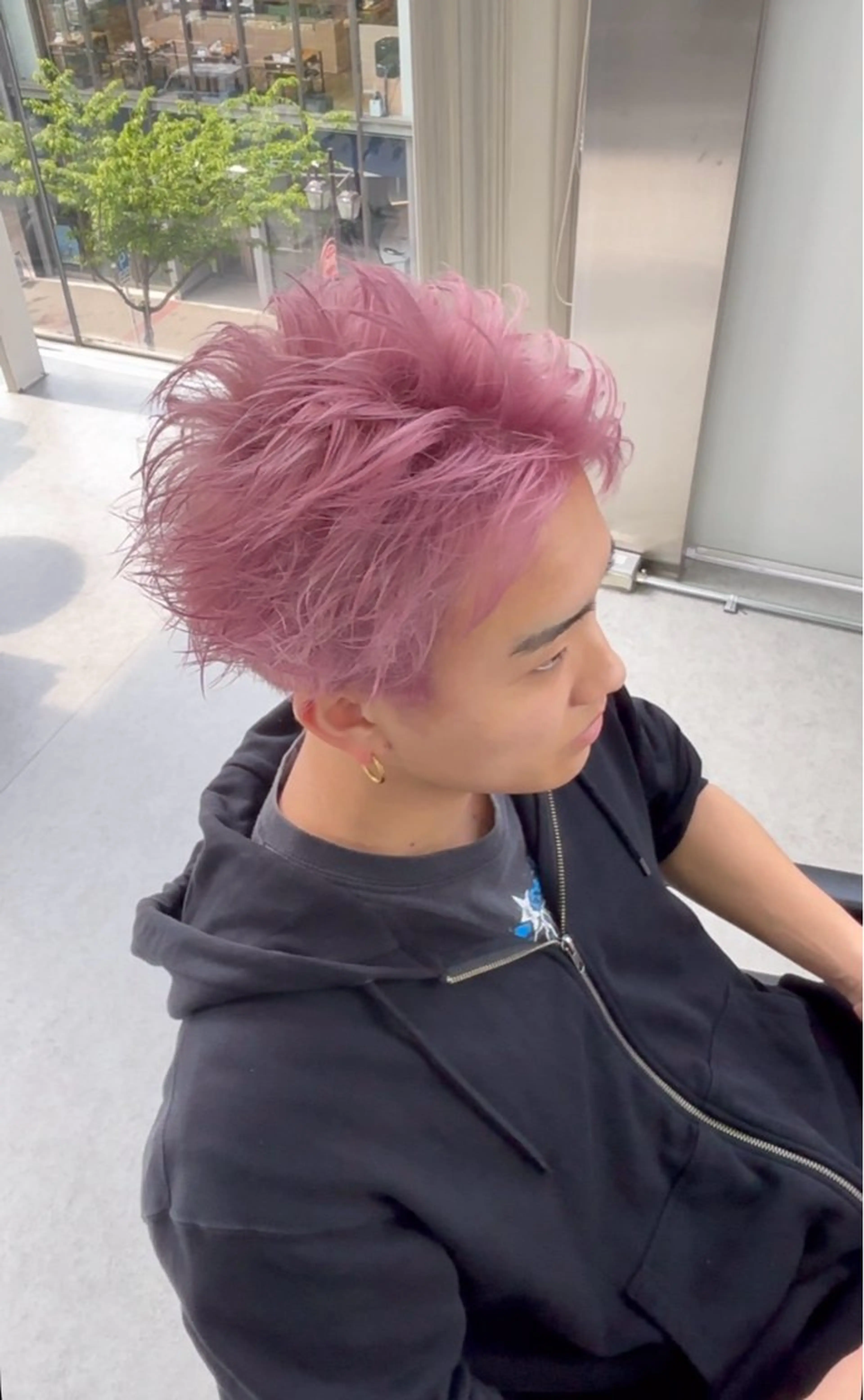 ショート カラー ヘアカラー DEW ITSUKIのヘアスタイル