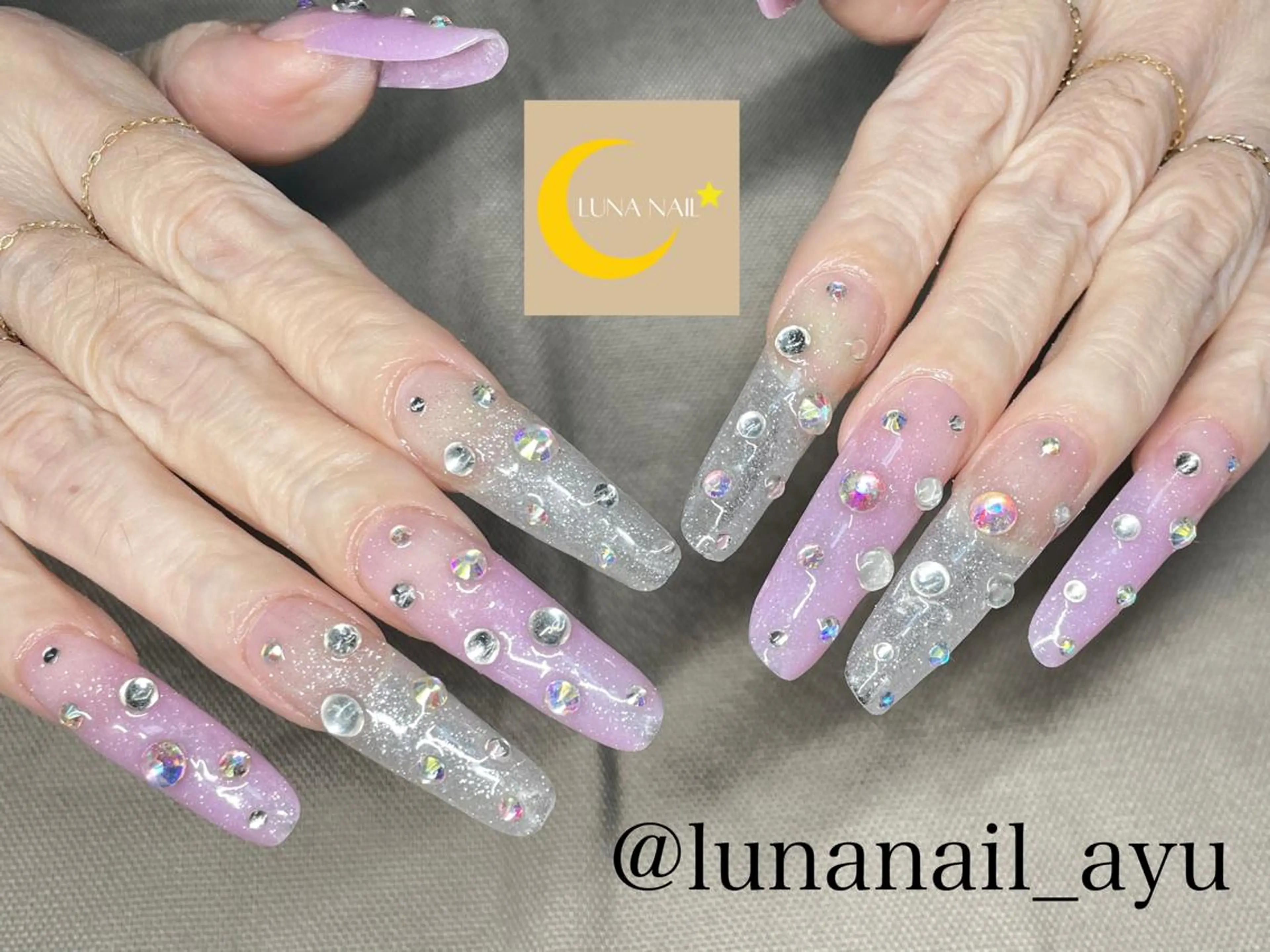 ネイル ハンドネイル LUNA NAIL ayuのネイルデザイン